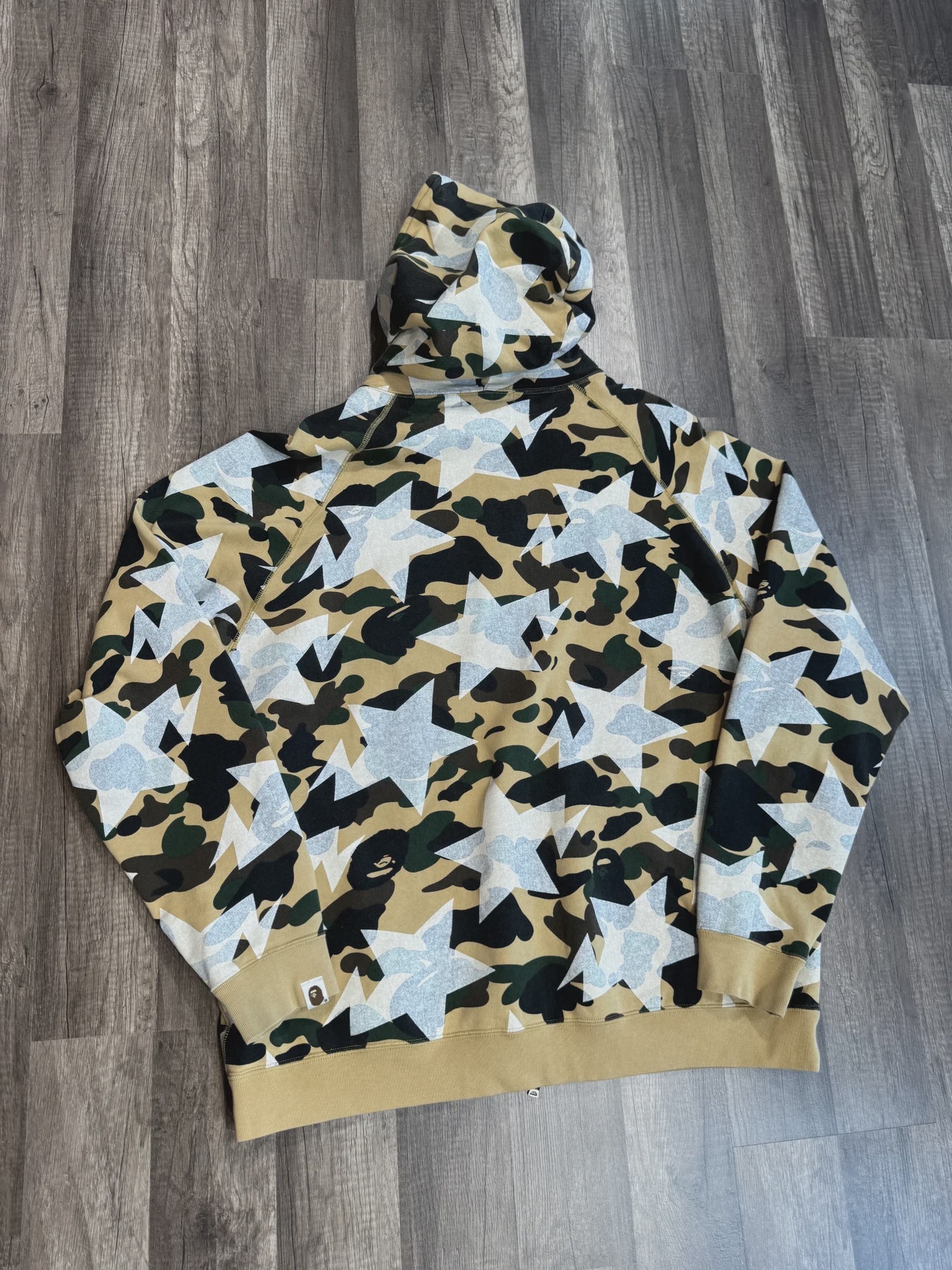 BAPE STA Full Zip Hoodie 1st Camo Yellow L • Pre-Owned [3855] - photo 2