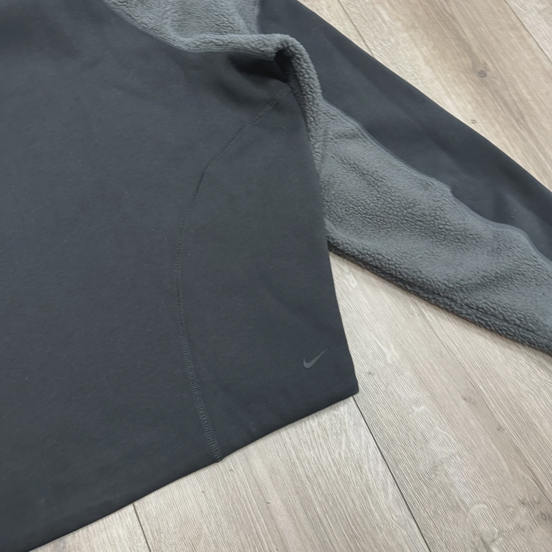 Nike Tech Boreas Men's Oversized Hoodie • Pre-Owned [7457] - photo 2