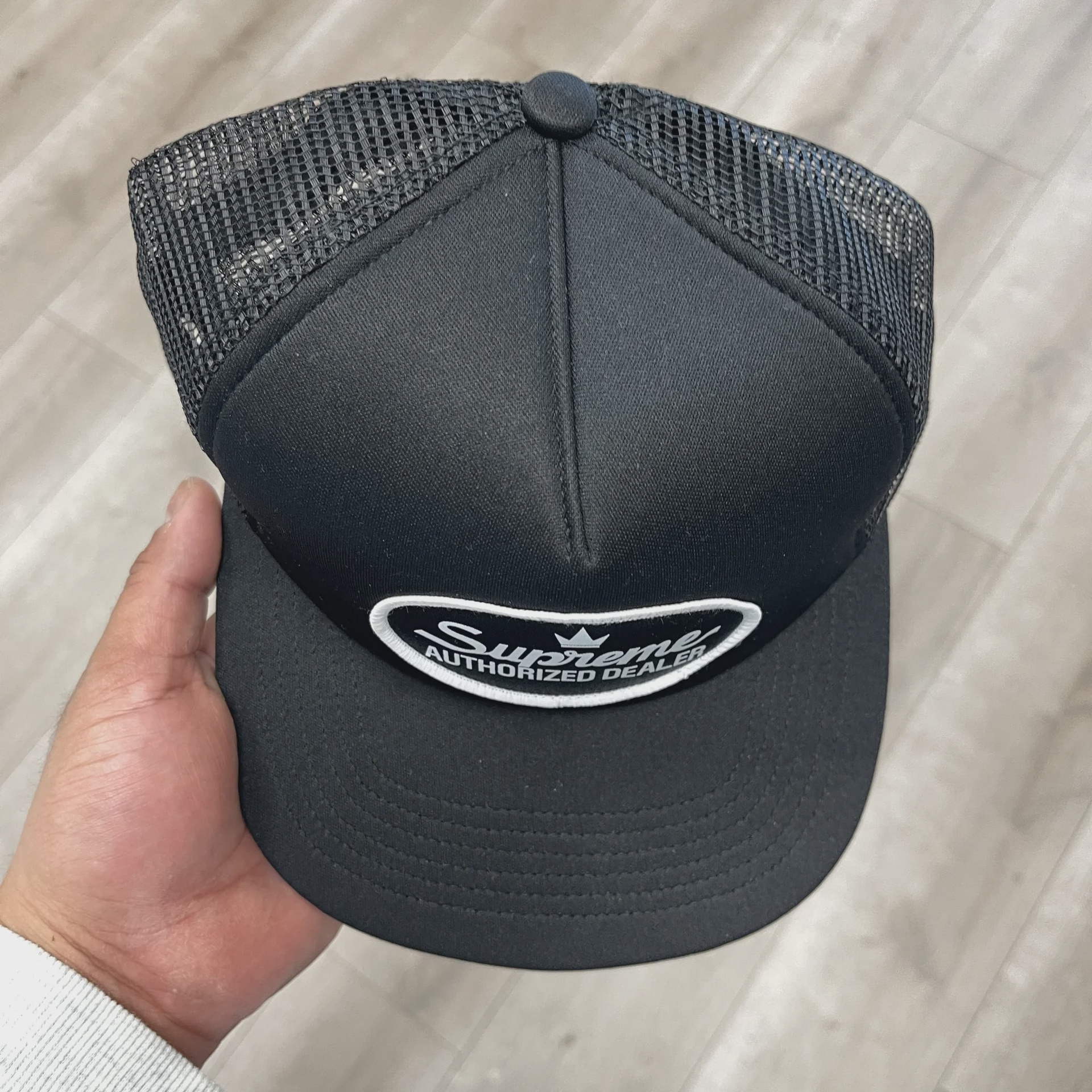 Supreme Authorized Dealer Hat • Brand New [2204] - photo 5