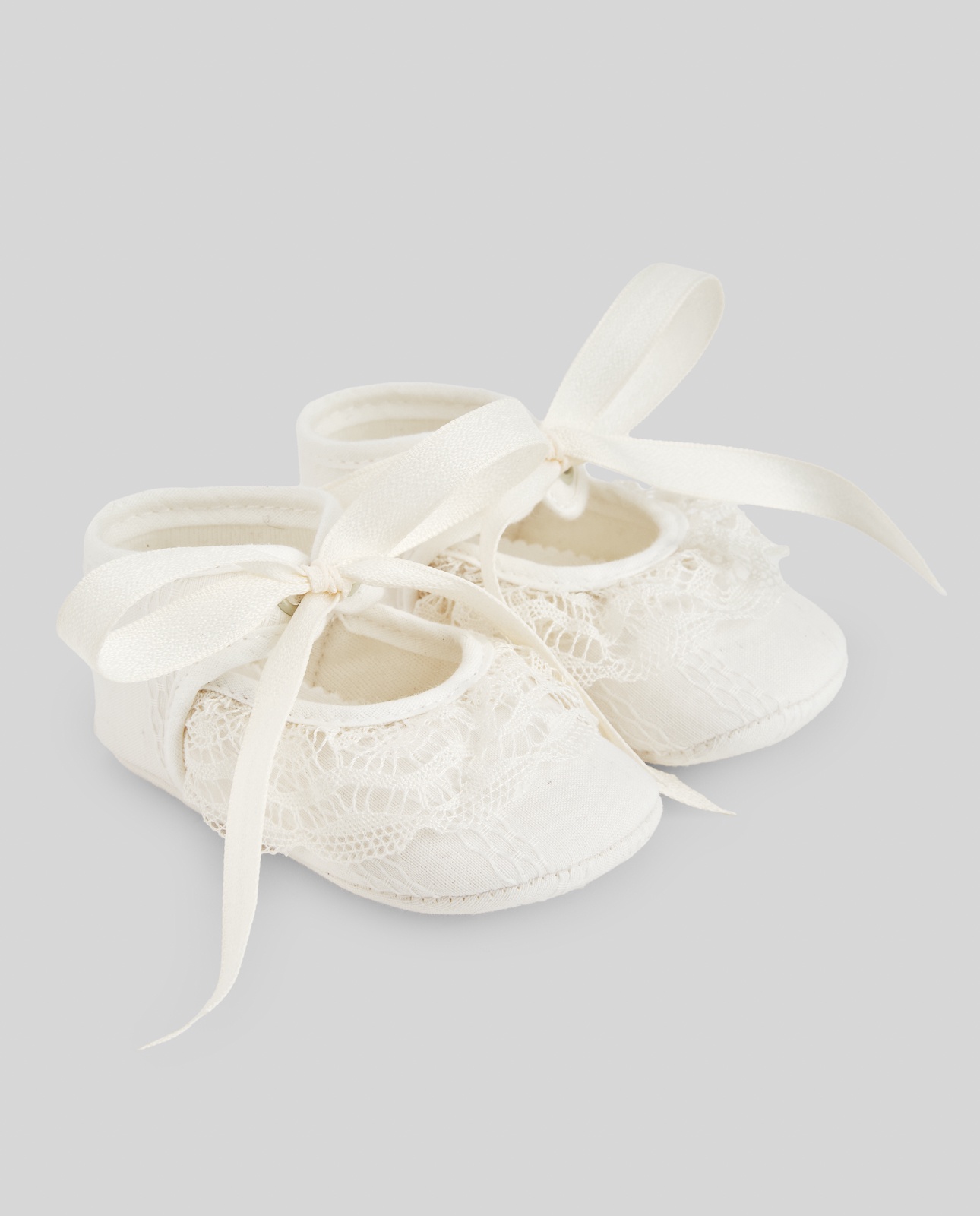 035-153246 SHOES