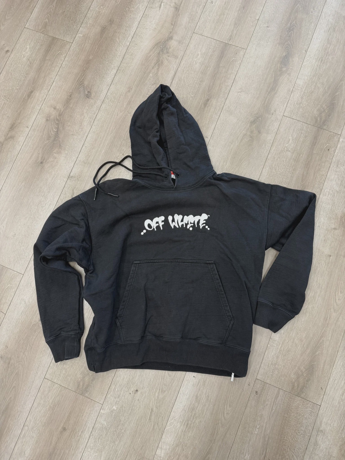 Off-White c/o Virgil Abloh "Graffiti Arrow" Over Hoodie • Pre-Owned [1353] - photo 1