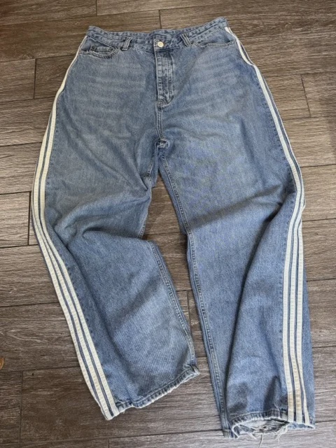 Balenciaga Balenciaga x Adidas Denim Pants M - Size M