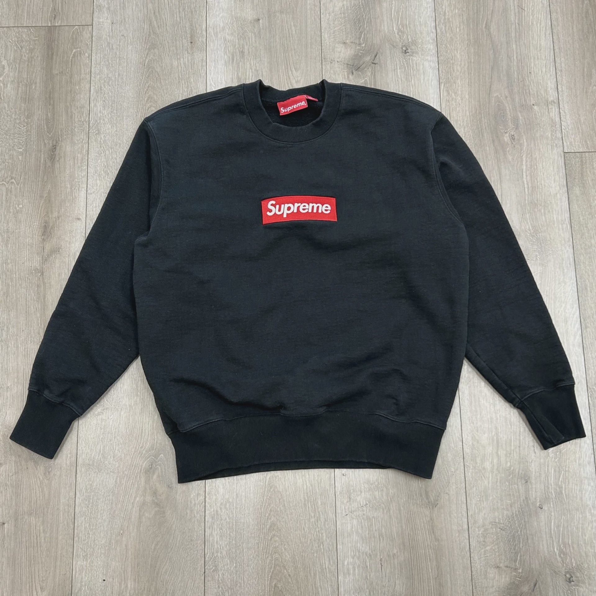 Supreme box logo crewneck • Pre-Owned [5782] - photo 1