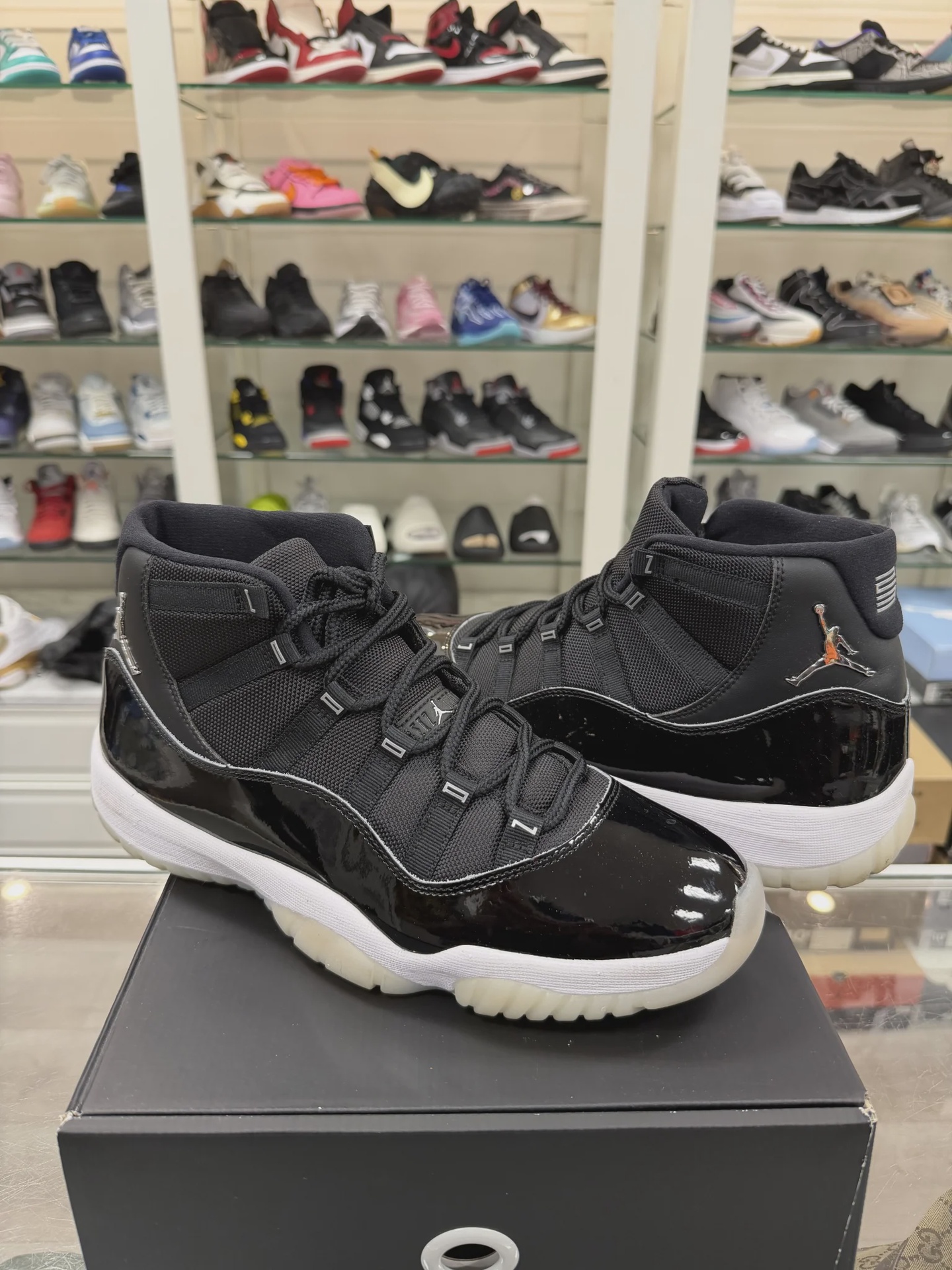 Jordan Air Jordan 11 Retro Jubilee 25th Anniversary - Size US M 11.5