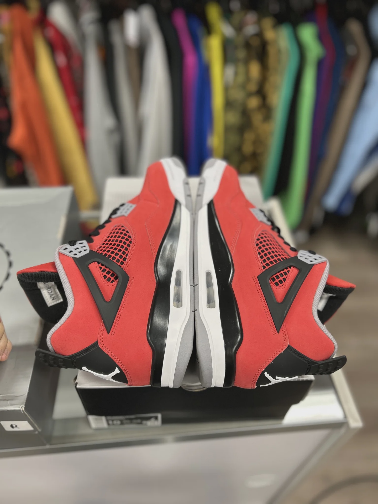 Air Jordan 4 Retro Toro Bravo (2026) • Pre-Owned [6016] - photo 3