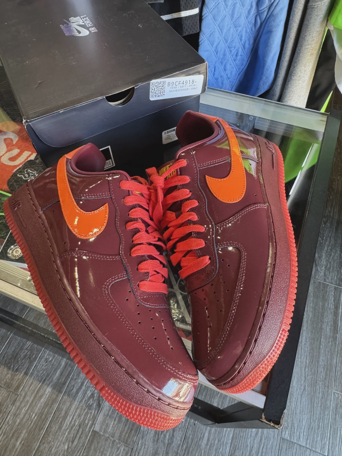 Nike Air Force 1 Low Patent Leather Dark Team Red Safety Orange • Pre-Owned [7424] - photo 1