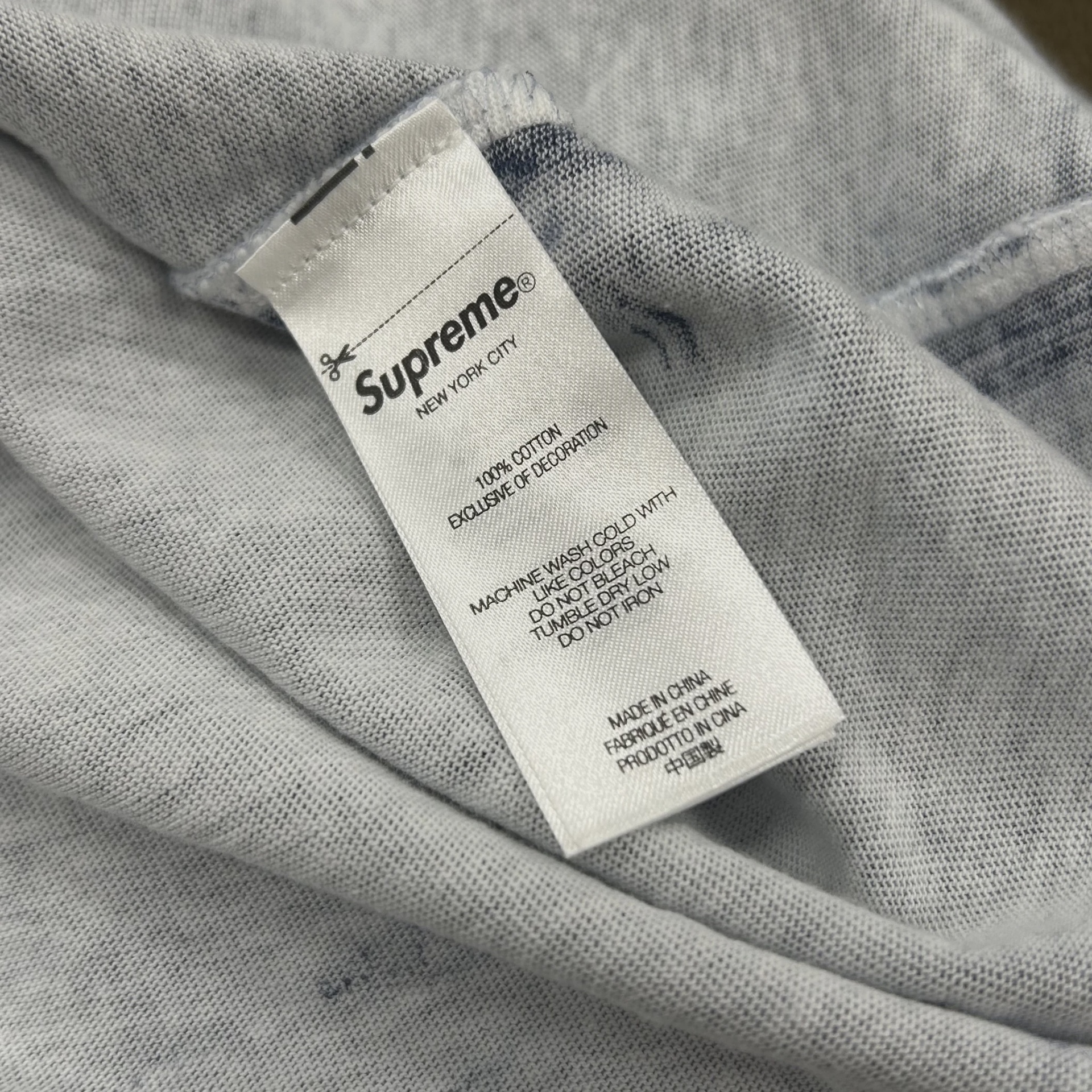 Supreme Overprint Short-Sleeve Navy • Pre-Owned [4755] 4