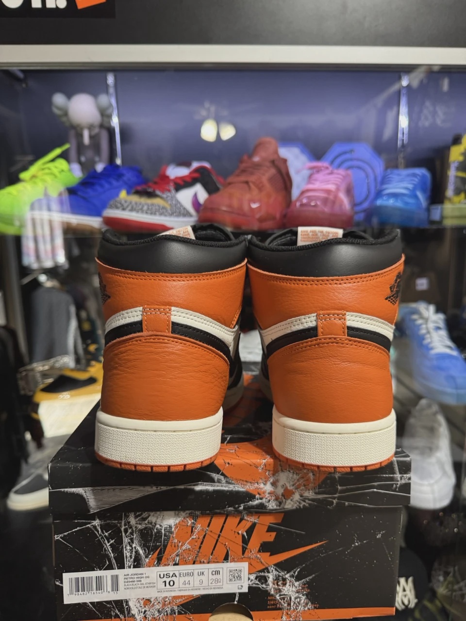 Air Jordan 1 Retro Shattered Backboard • Pre-Owned [6213] 3
