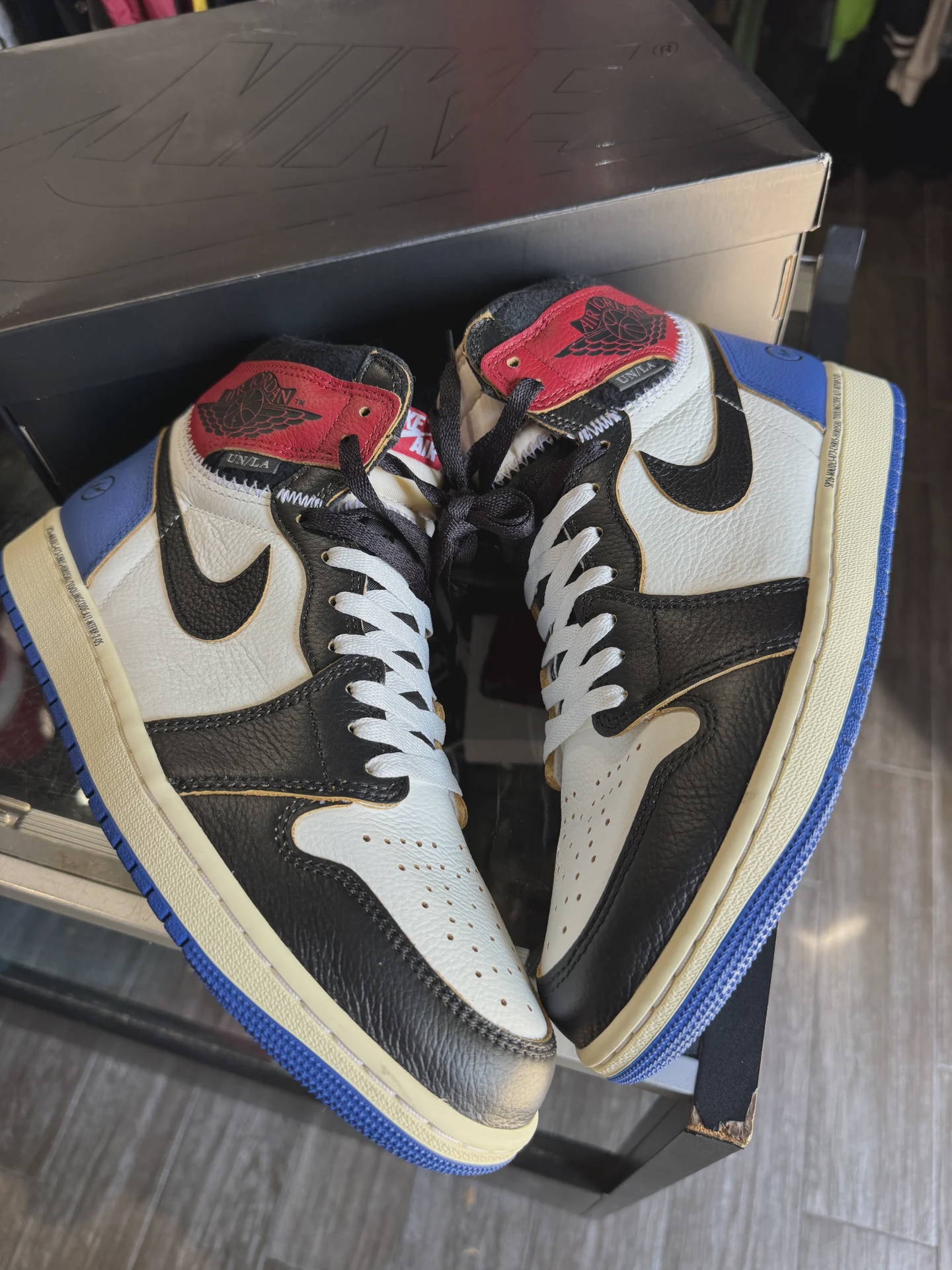 Air Jordan 1 Retro High Original SP Fragment  x Union LA Varsity Red Sport Royal Blue • Pre-Owned [5792] - photo 2