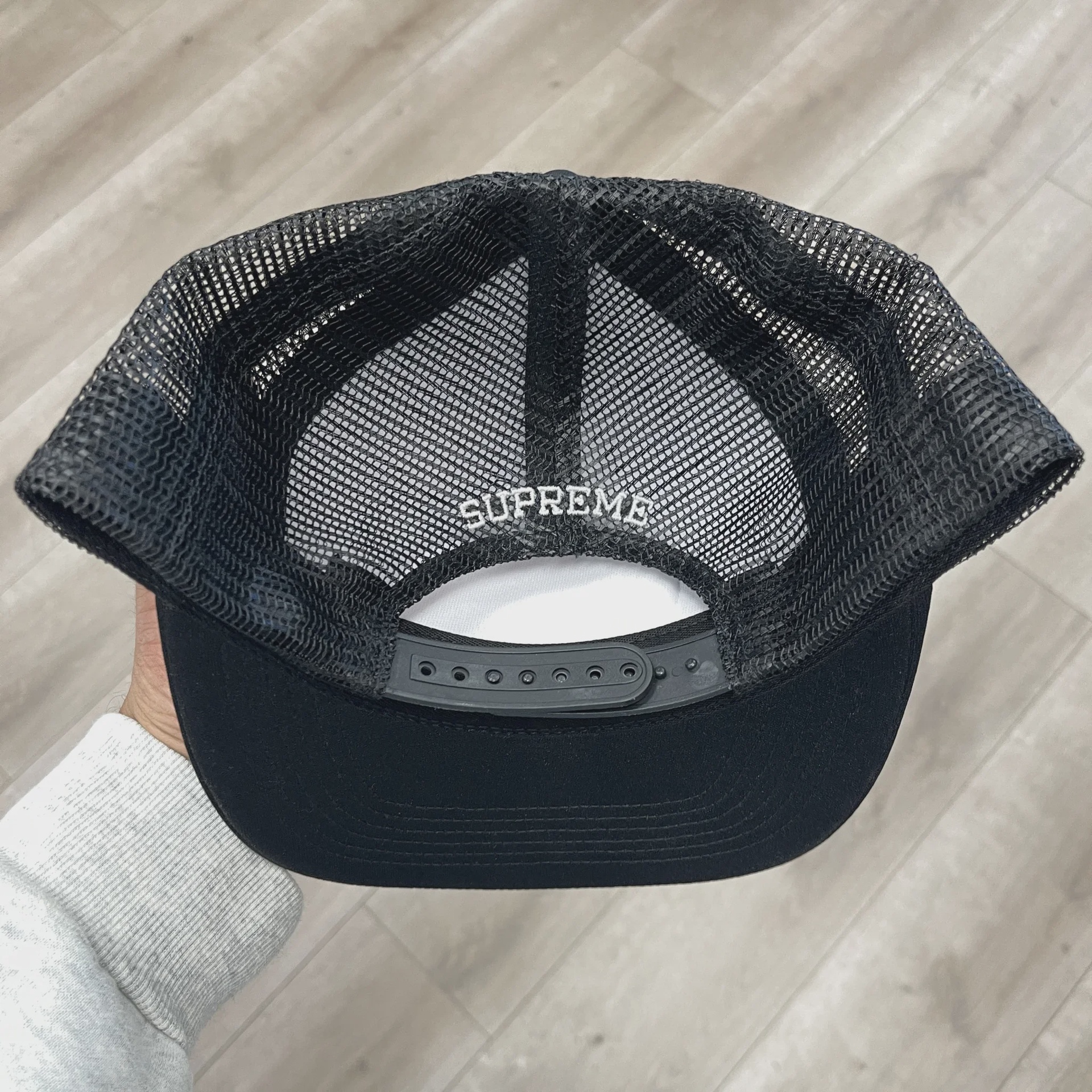 Supreme Authorized Dealer Hat • Brand New [2204] - photo 4