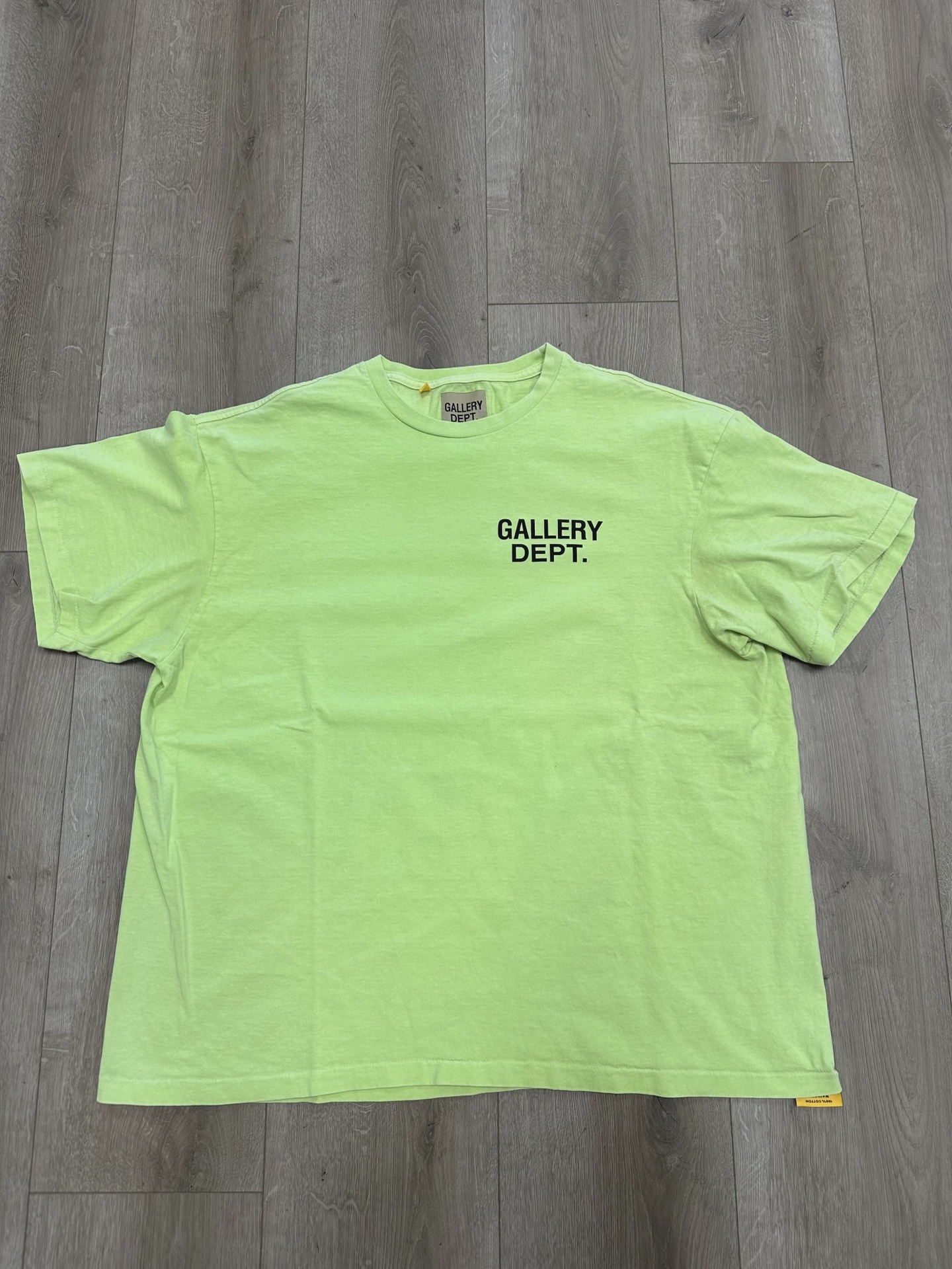 Gallery tee • Pre-Owned [7921]