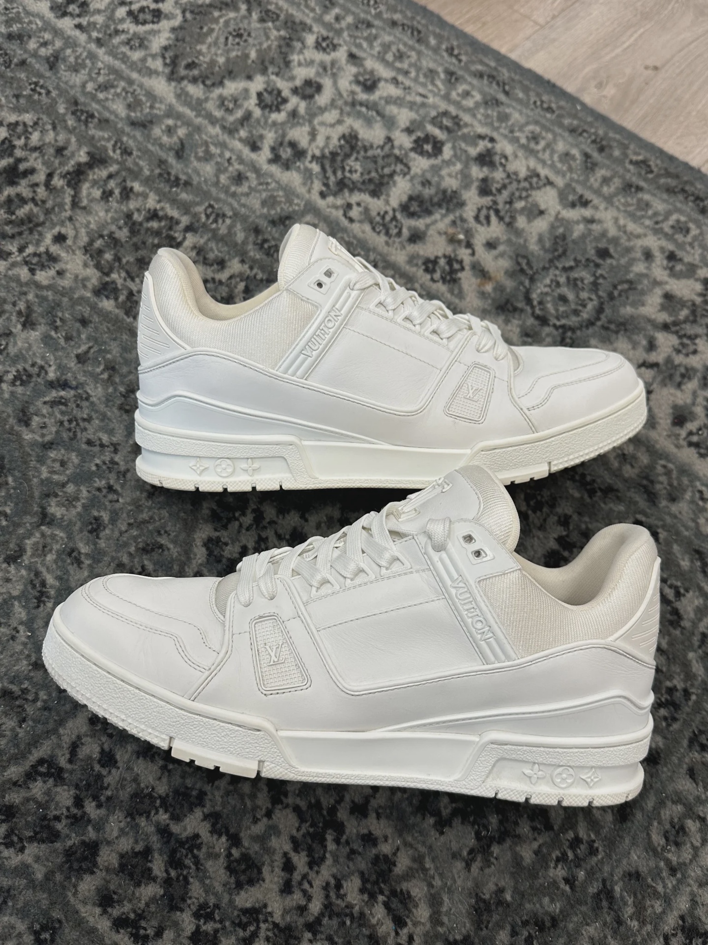 Louis Vuitton Louis Vuitton Trainer Low 'White' NO BOX - Size US M 9.5