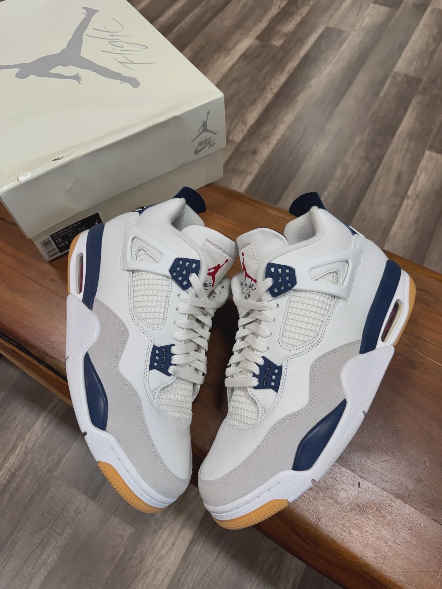 Jordan 4 Retro SB Navy • Pre-Owned [3474] - photo 1