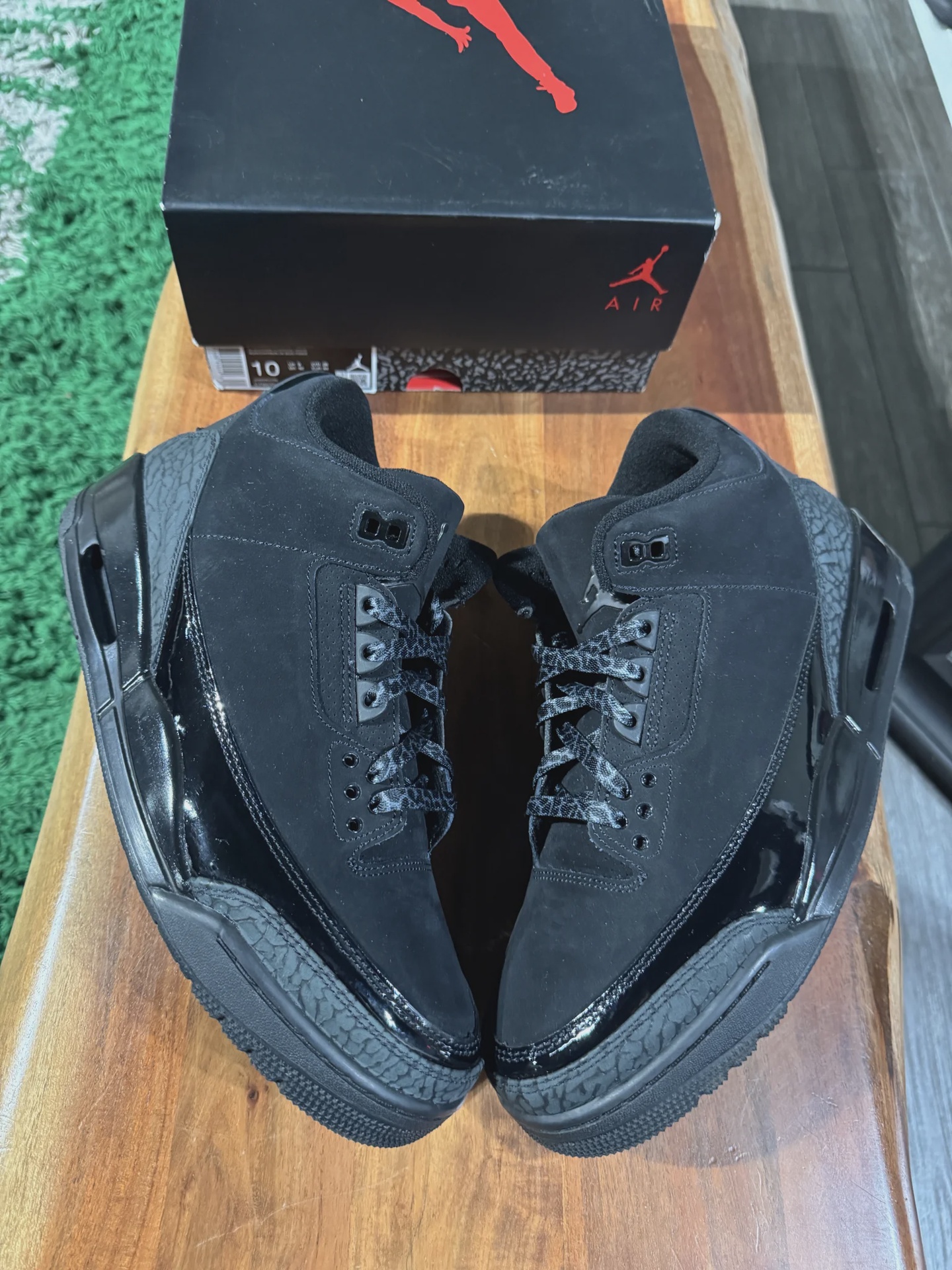 Air Jordan 3 Retro Black Cat (2025) • Pre-Owned [4173] - photo 1
