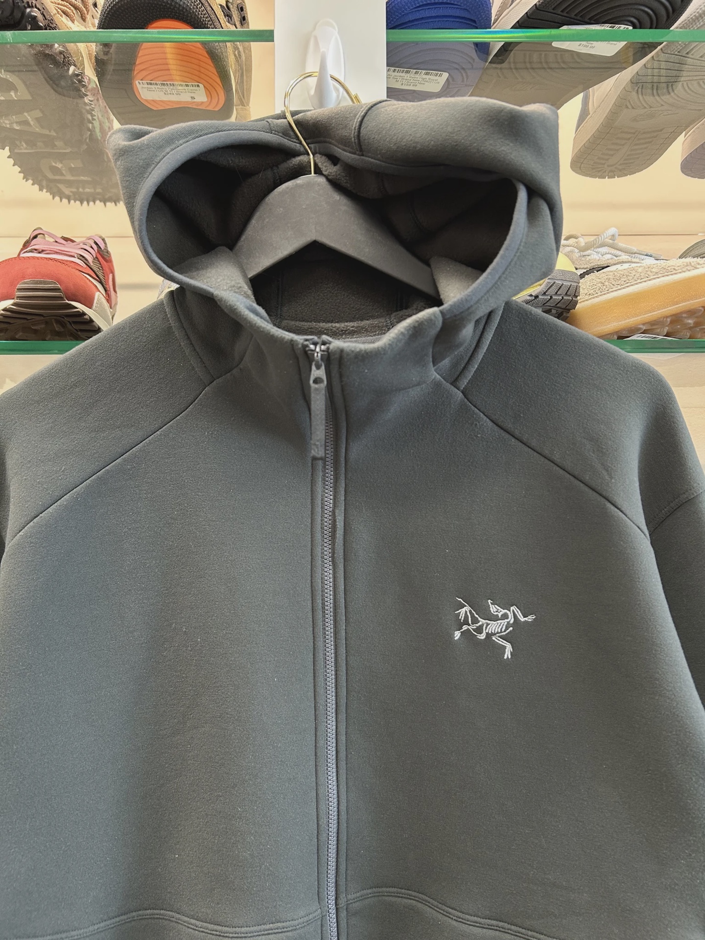 Arc'teryx Kyanite AR hoodie Gray • Pre-Owned [5688] 2
