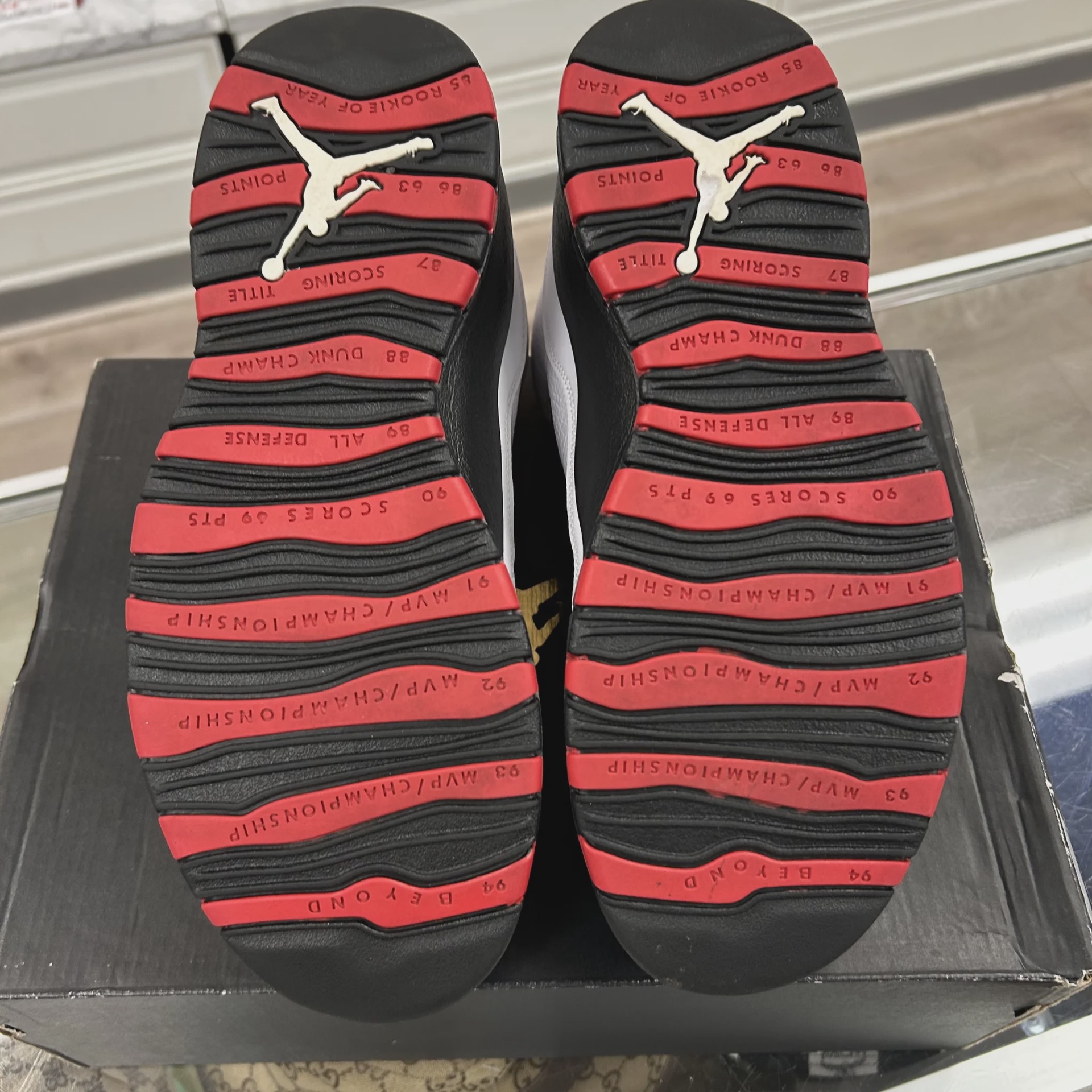 Air Jordan 10 Retro Double Nickel • Pre-Owned [9185] - photo 6
