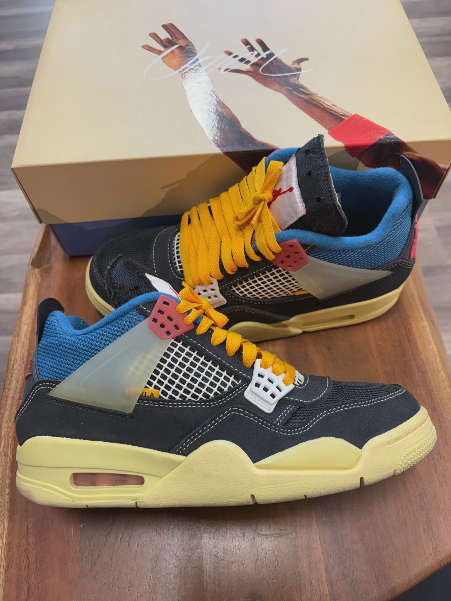 Jordan Air Jordan 4 Retro Union Off Noir - Size US M 8