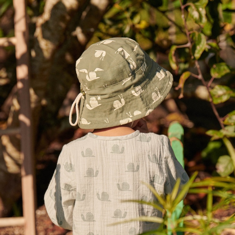 BUCKET SUNHAT - GARDEN SNAIL OLIVE PRINT