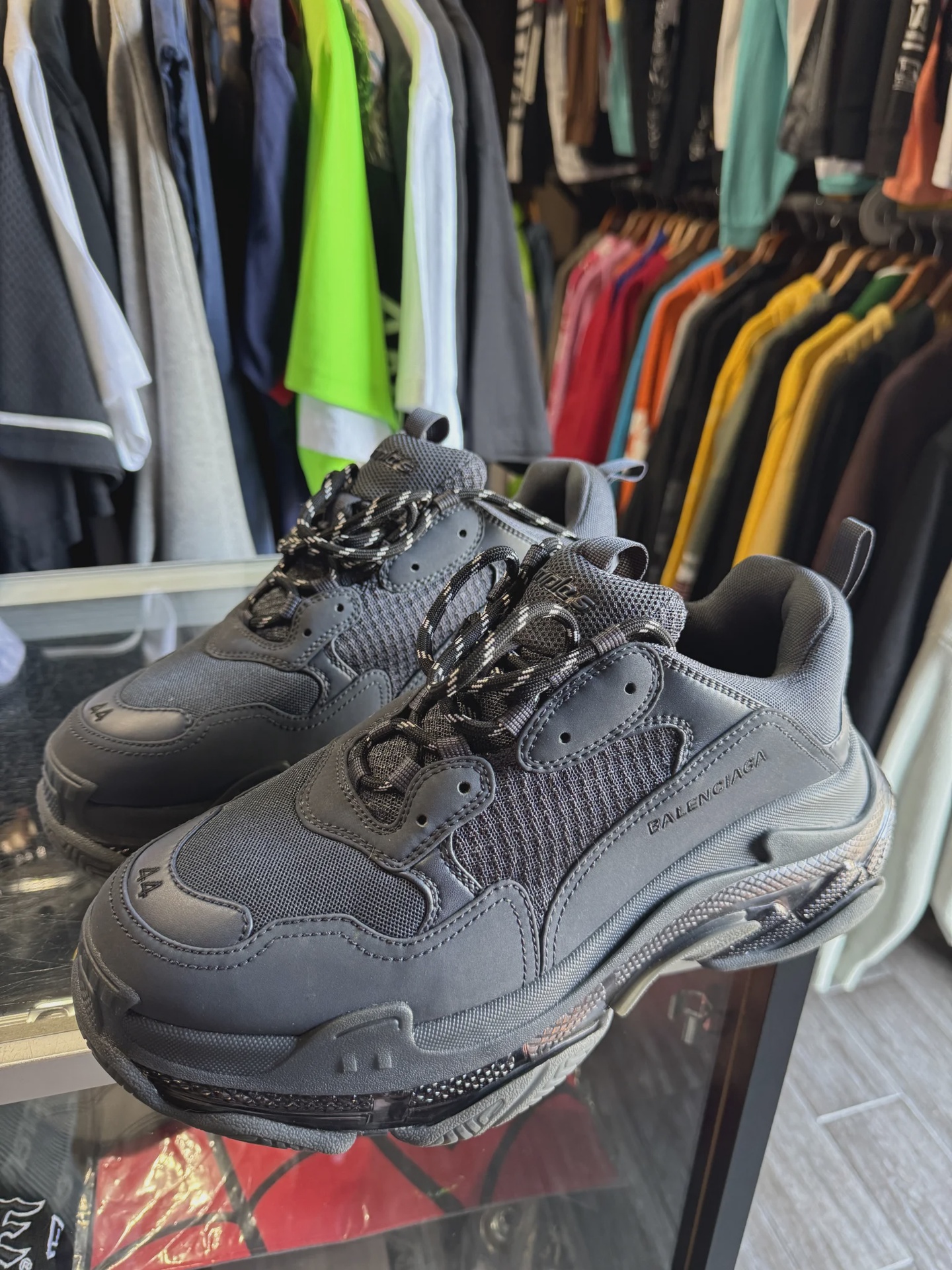 Balenciaga Triple S Navy No Box • Pre-Owned [8290] - photo 3