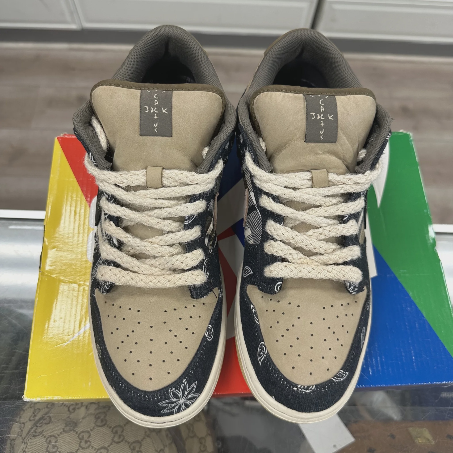 Nike SB Dunk Low Travis Scott • Pre-Owned [5695] - photo 4