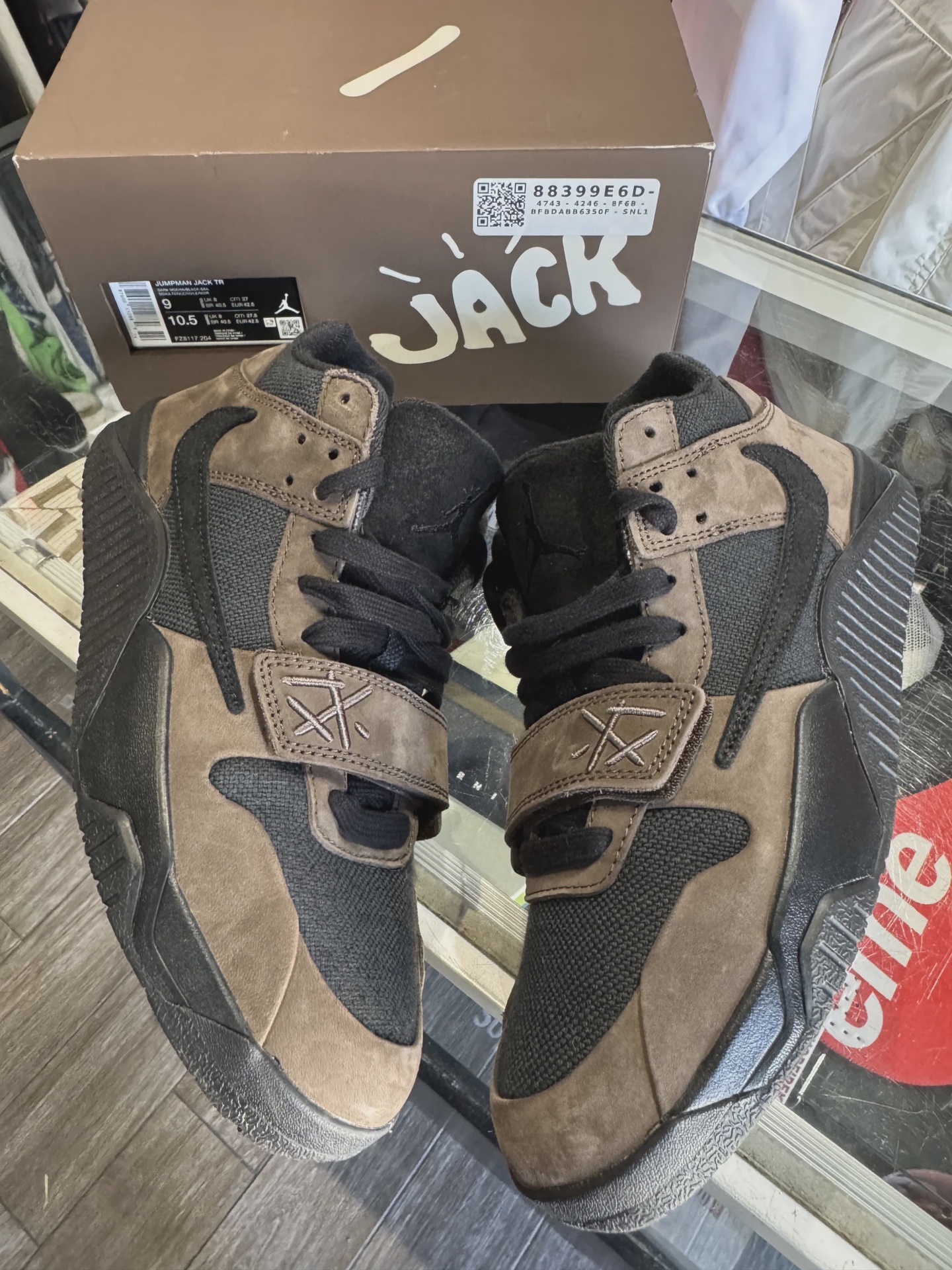 Jordan Jumpman Jack TR Travis Scott Dark Mocha • Pre-Owned [7136] - photo 1