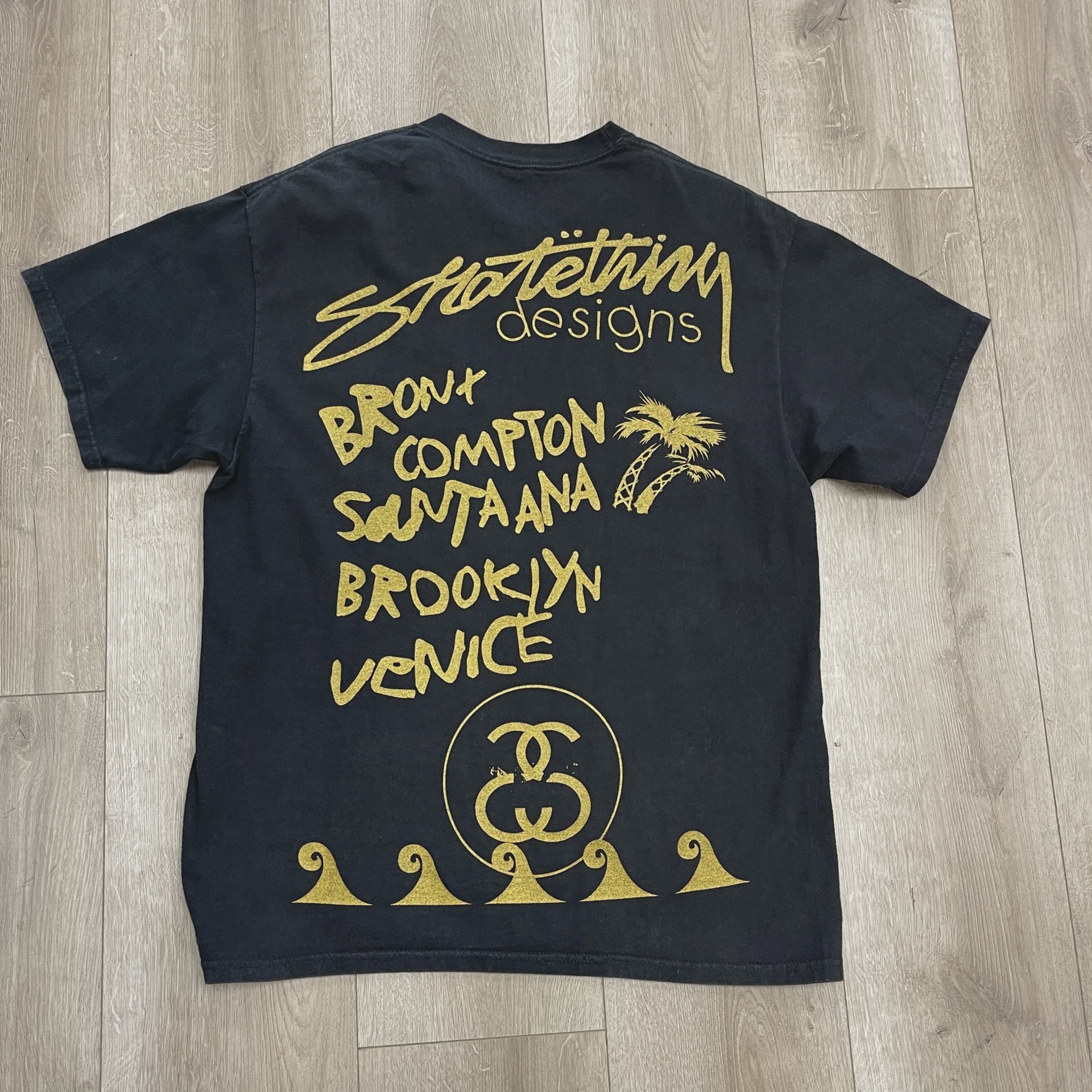 Stüssy x Sk8thing World Tour T-Shirt, • Pre-Owned [1281] 3