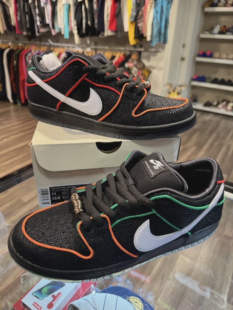 Nike Nike SB Dunk Low Bronx Girls Skate - Size US M 11