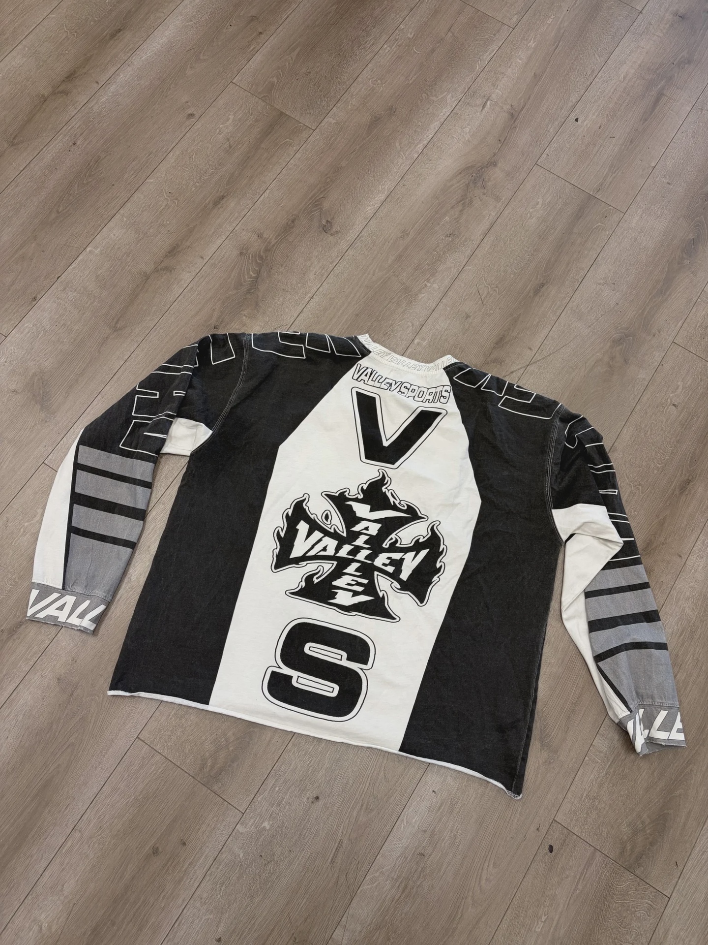 Vale Forever VS Racing Long Sleeve Tee Mono Black • Pre-Owned [0136] - photo 5