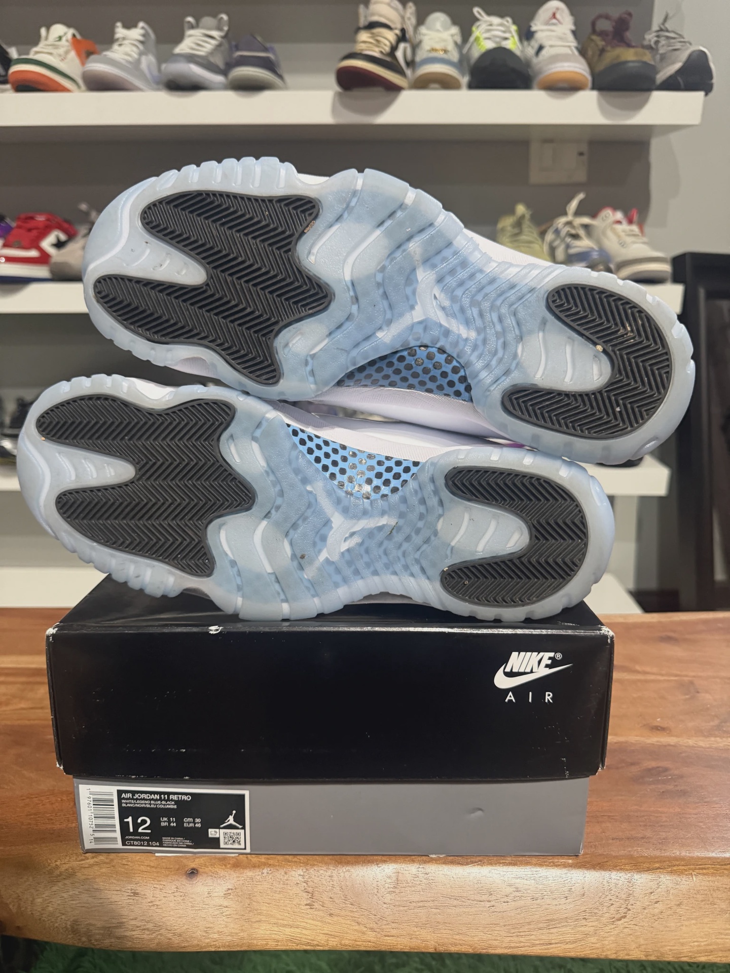 Air Jordan 11 Retro Legend Blue (2024) • Pre-Owned [7510] - photo 2