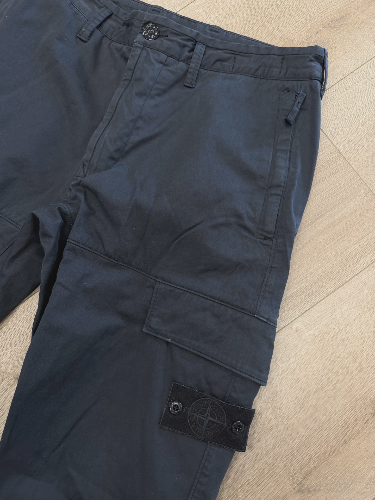 Stone Island Ghost Piece Cargo Pants • Pre-Owned [6513] 4