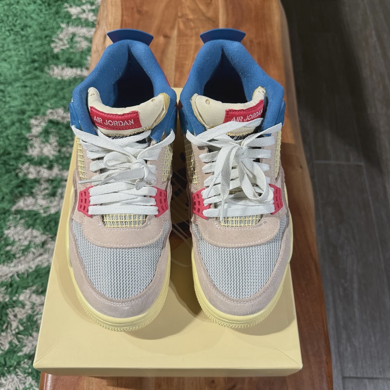 Air Jordan 4 Retro Union Guava Ice • Pre-Owned [8276] 2