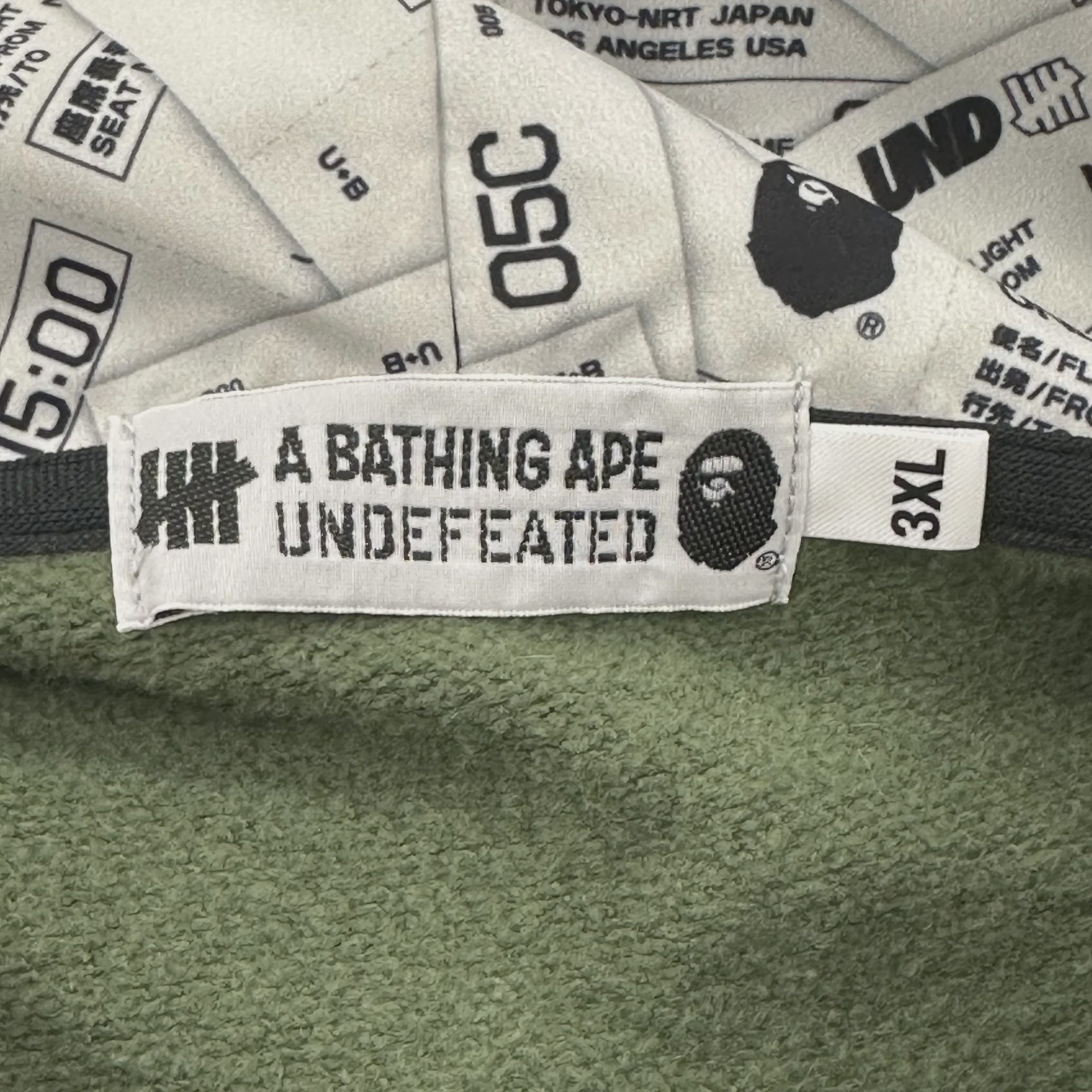 Undefeated Bape zip up • Pre-Owned [4581] - photo 7