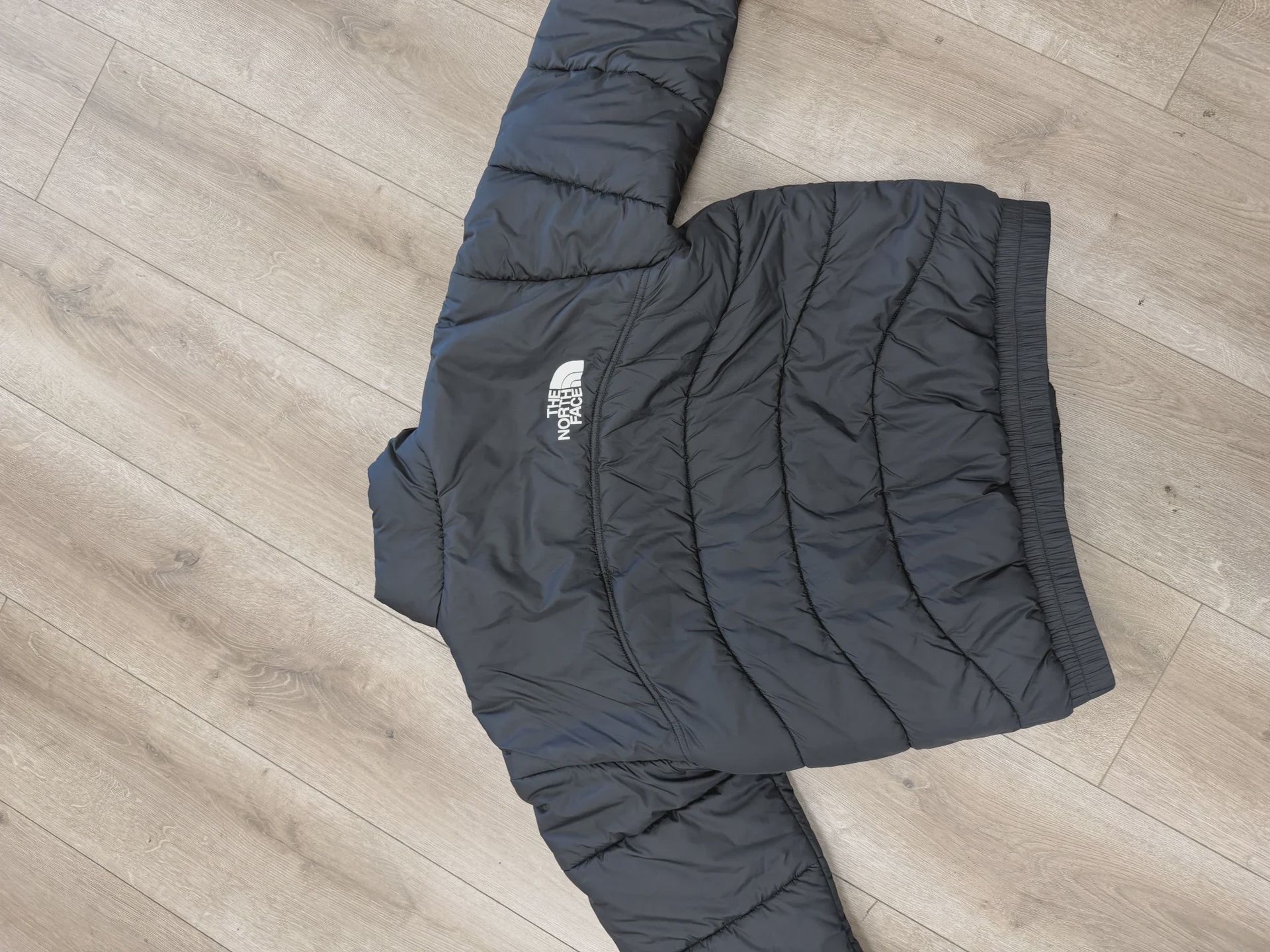 The North Face Men's 2000 Synthetic Puffer Jacket • Pre-Owned [1093] - photo 3