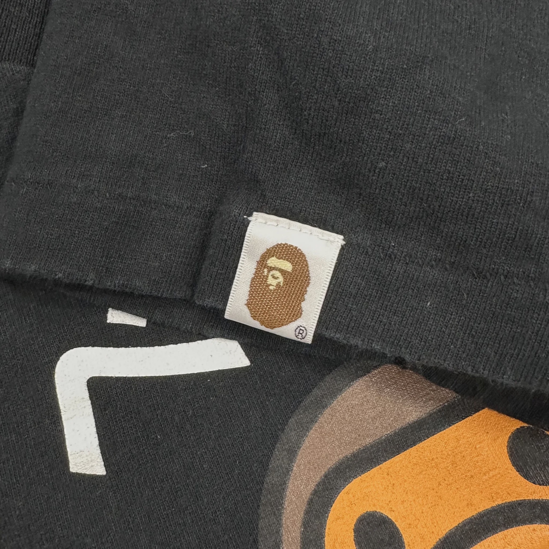 A Bathing Ape (BAPE) Baby Milo Katakana College Tee • Pre-Owned [4150] - photo 4