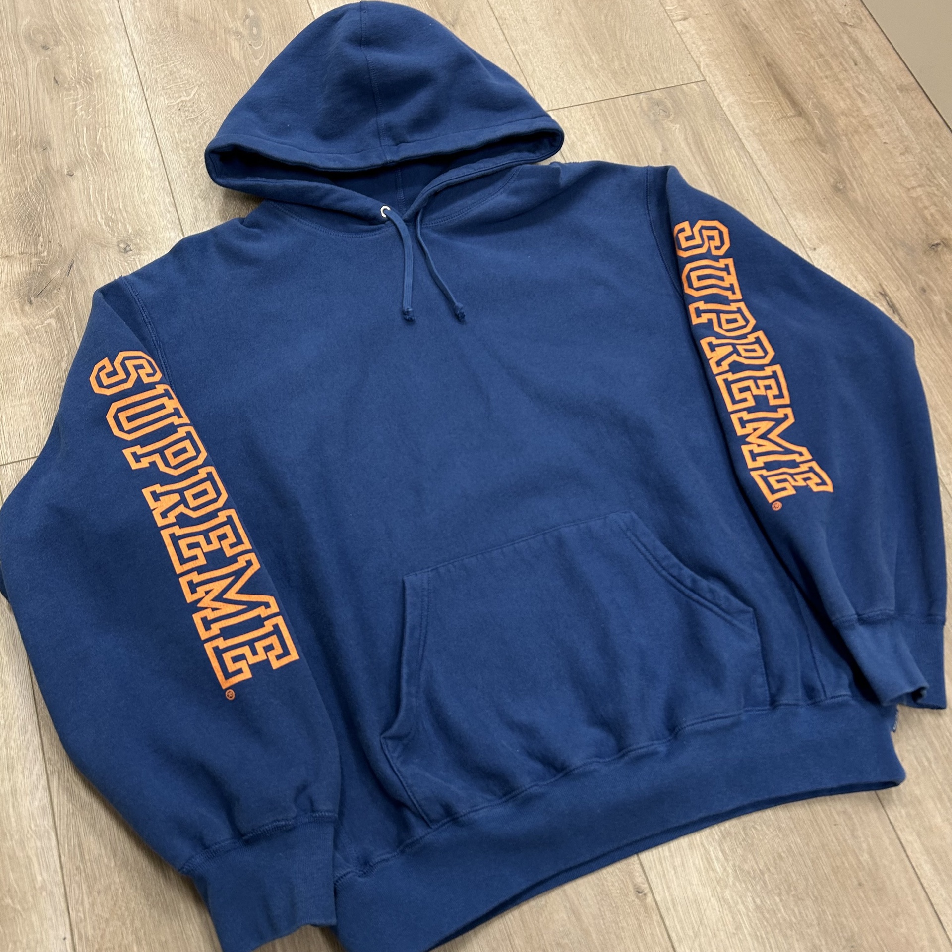 Supreme Collegiate Sleeve Hooded Sweatshirt - Pre-Owned 6