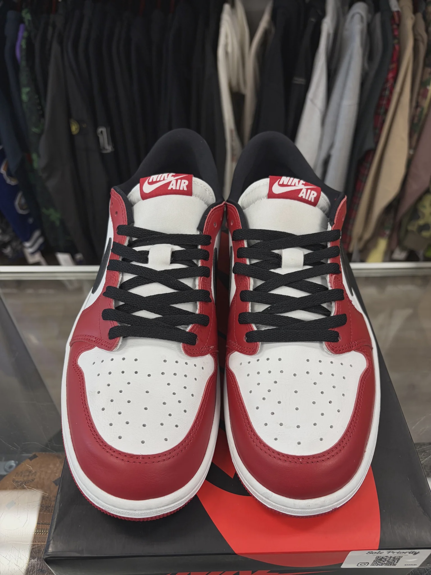Air Jordan 1 Retro Low Original Chicago (2025) • Pre-Owned [2647] - photo 6