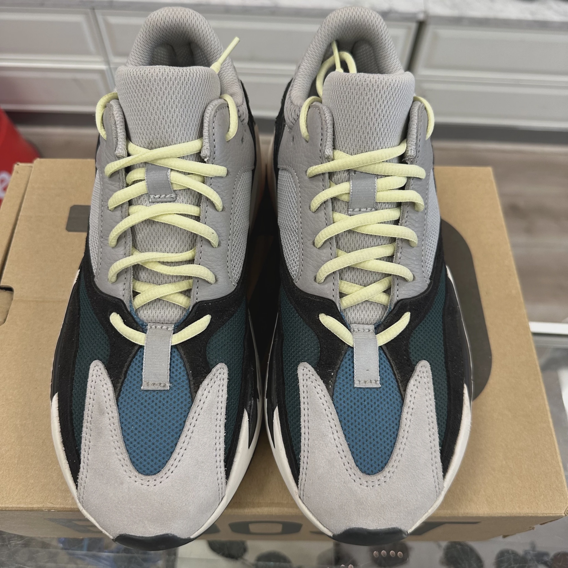 adidas Yeezy Boost 700 Wave Runner • Pre-Owned [3974] 8