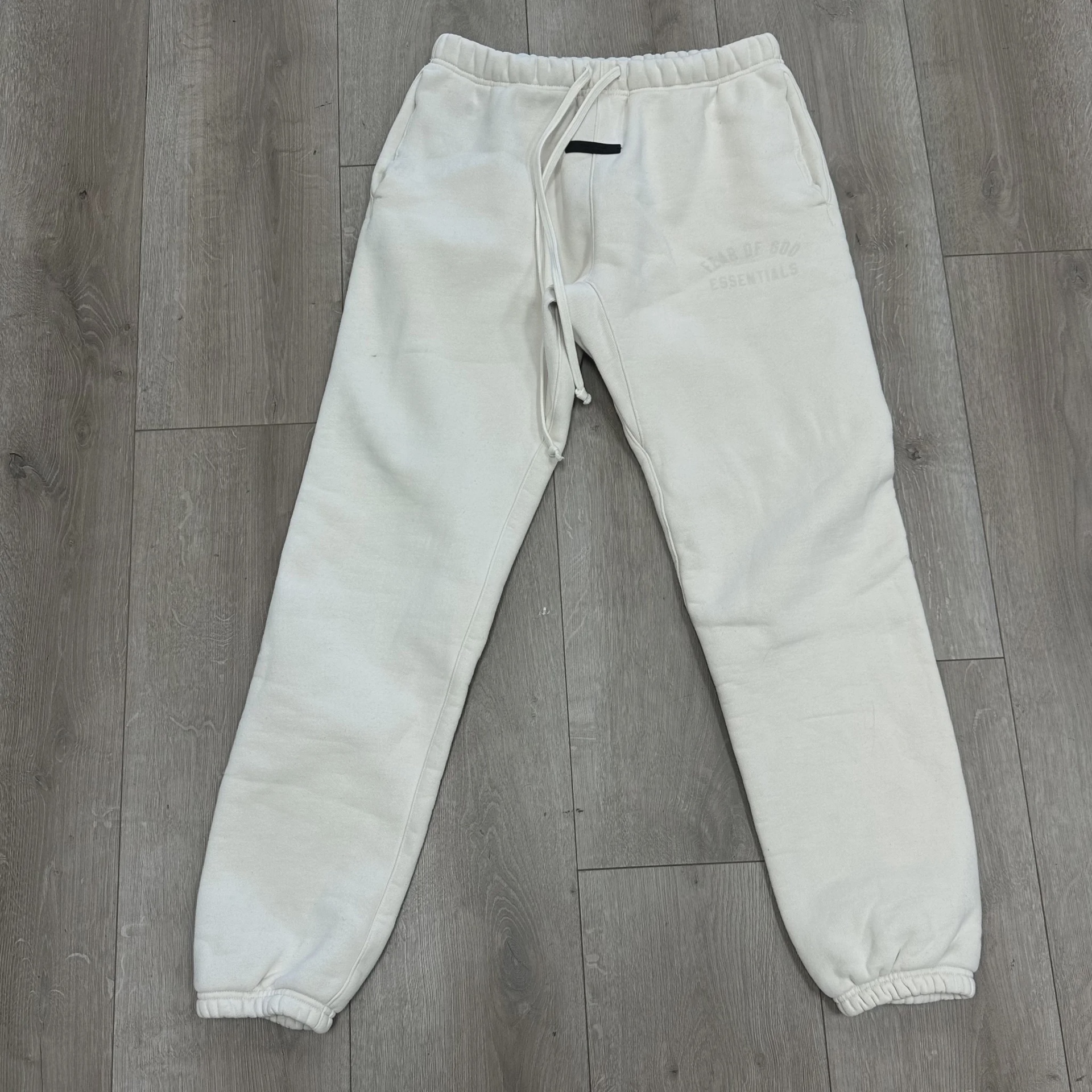 Essentials sweats • Pre-Owned [5559] - photo 1