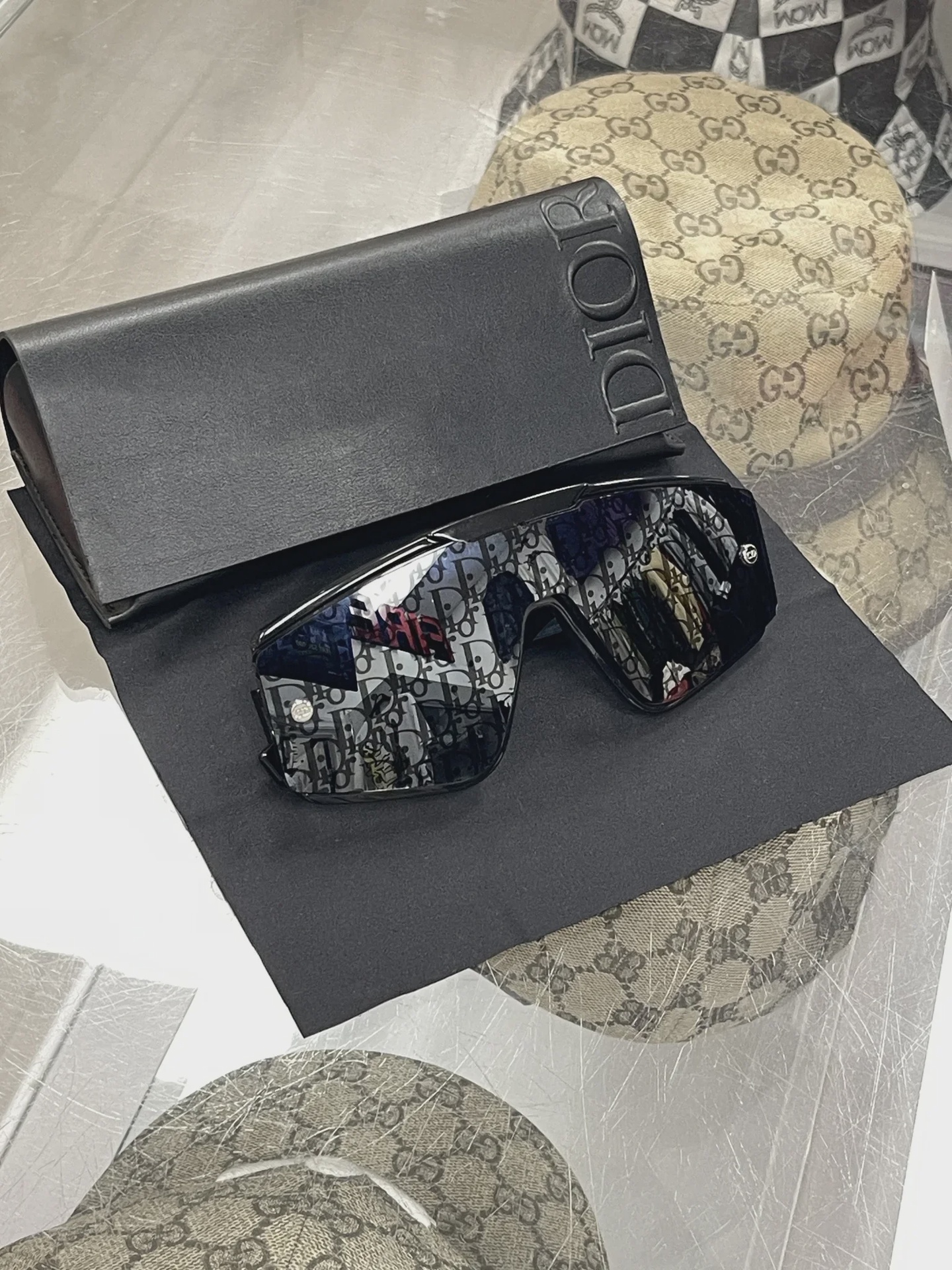 Dior Dior Diorxtrem MU Mask Sunglasse - Size One Size