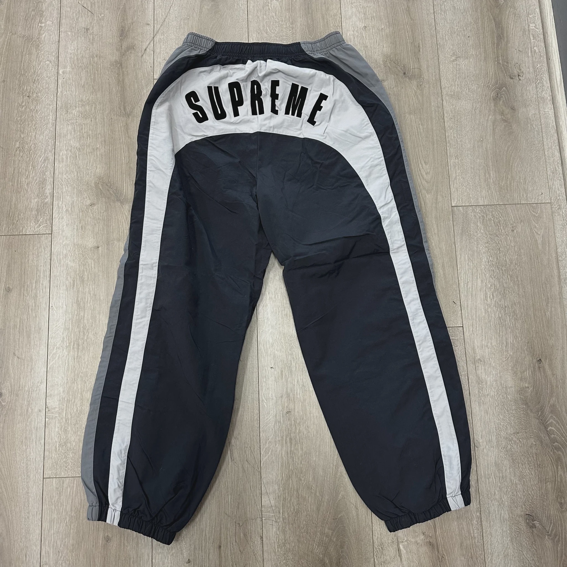 Supreme x Umbro Track Pant Black • Pre-Owned [4893] - photo 7