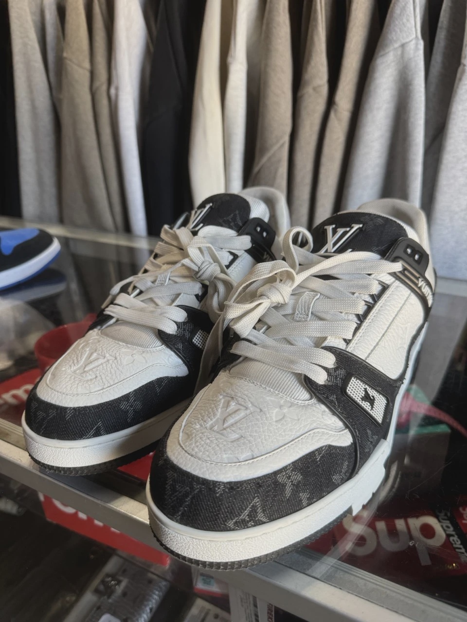 Louis Vuitton Black and White Trainer • Pre-Owned [1442] 2