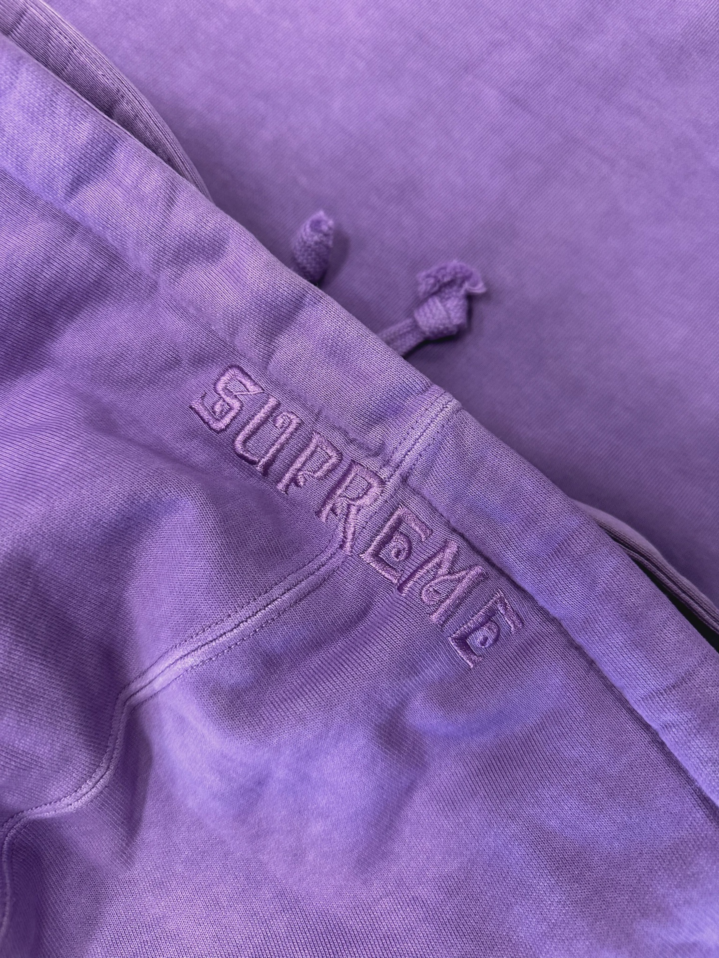 Supreme Garment Dyed Purple Hoodie • Pre-Owned [2349] 2