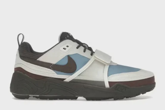 Travis Scott Nike Zoom Field Jaxx Travis Scott Leche Blue - Size US M 12.5