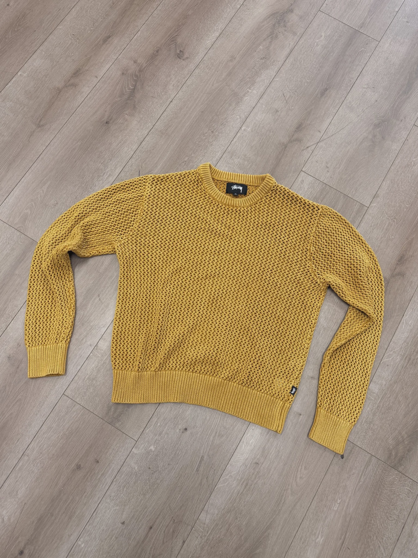 Stüssy Pigment Dyed Loose Gauge Sweater gold • Pre-Owned [0163] - photo 1