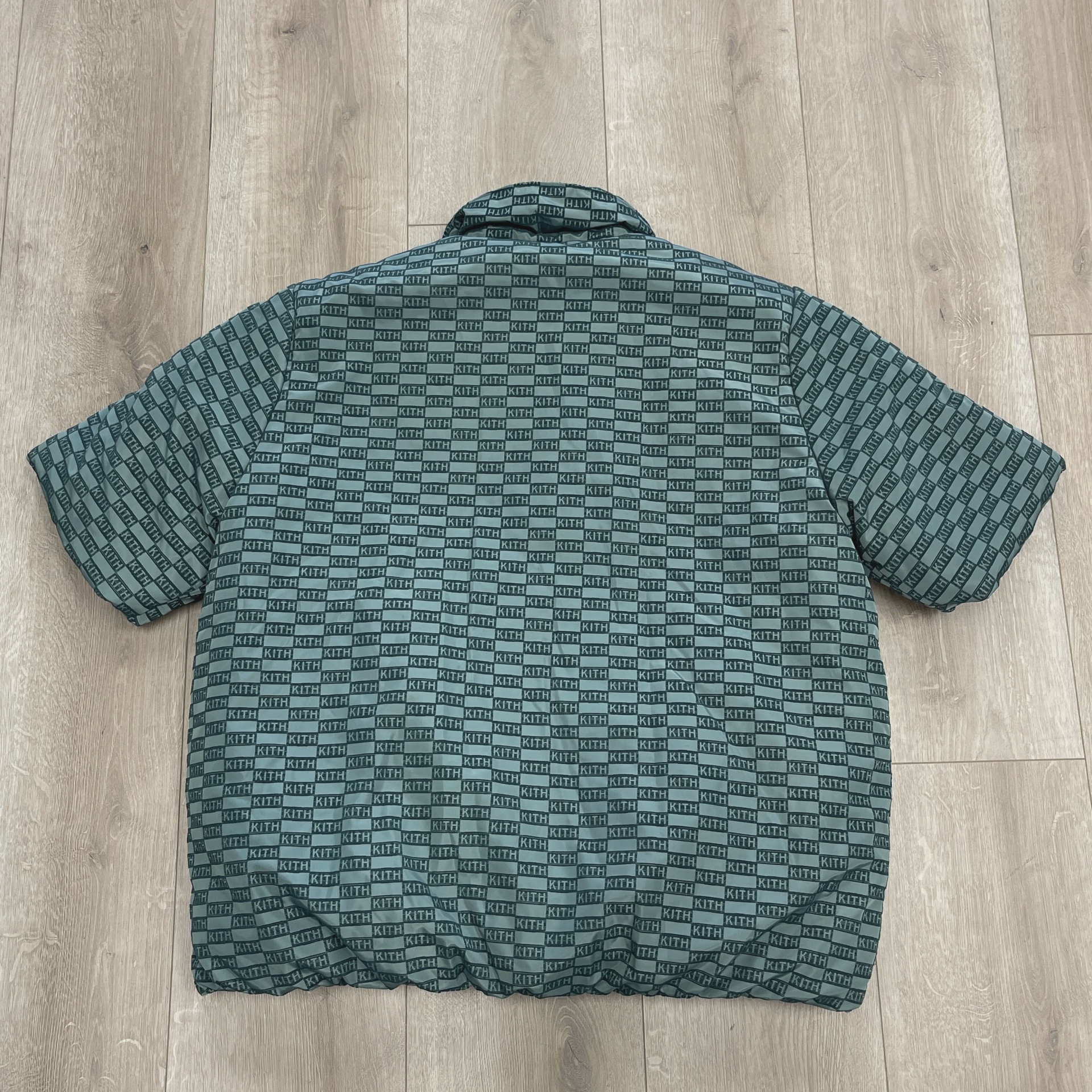Kith Flocked Monogram Puffed Devon Shirt • Pre-Owned [7115] 3