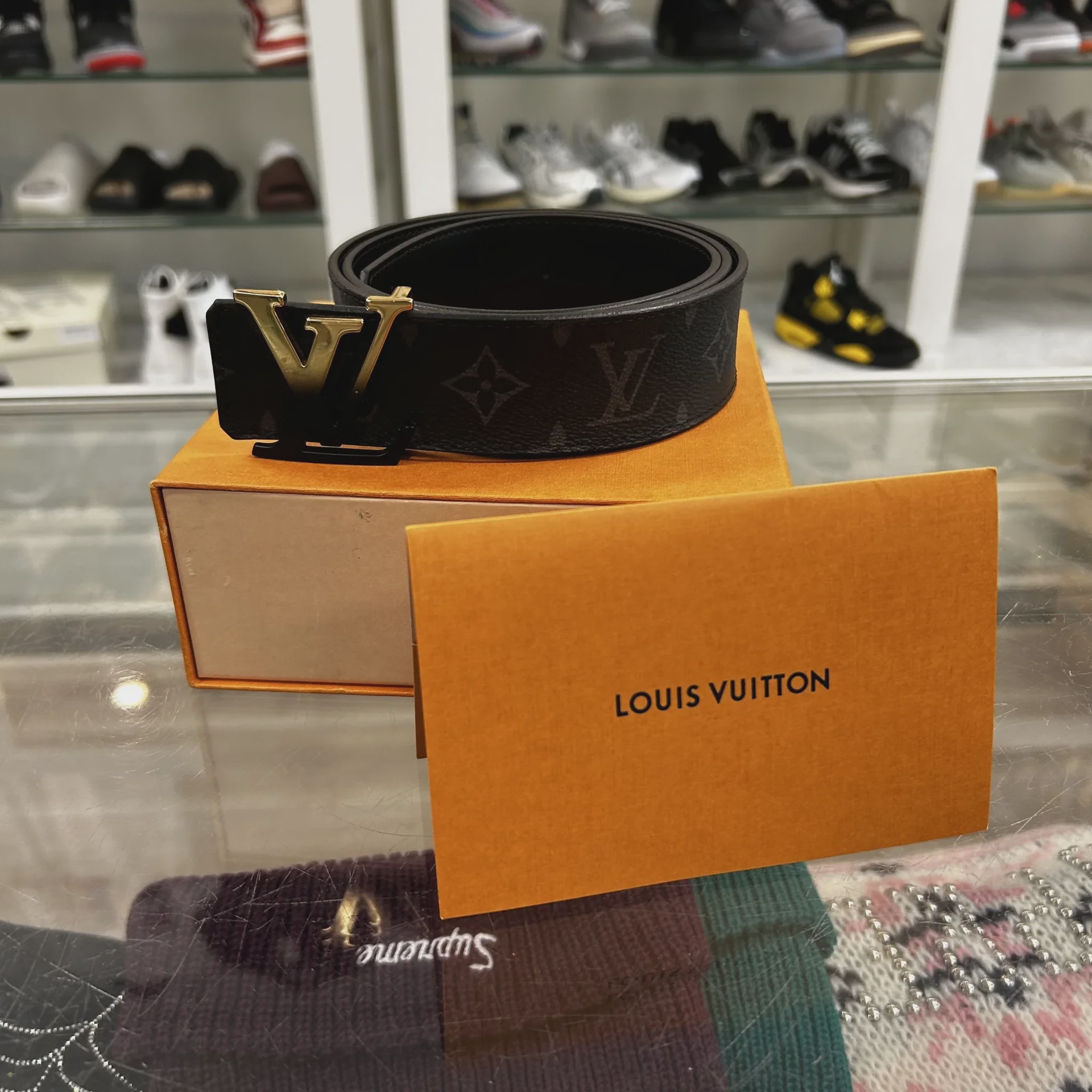 Louis Vuitton Louis Vuitton Spray LV Initiales 40MM Reversible Belt (fits 30-32) - Size 32