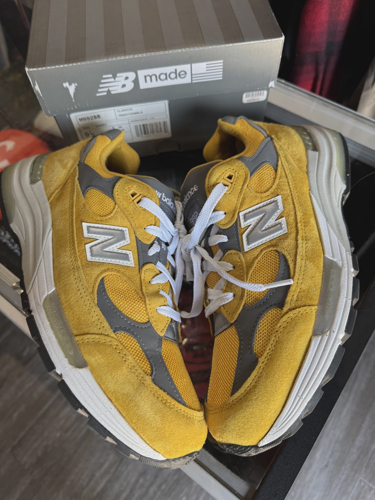 New Balance New Balance 992 Yellow Grey - Size US M 9.5