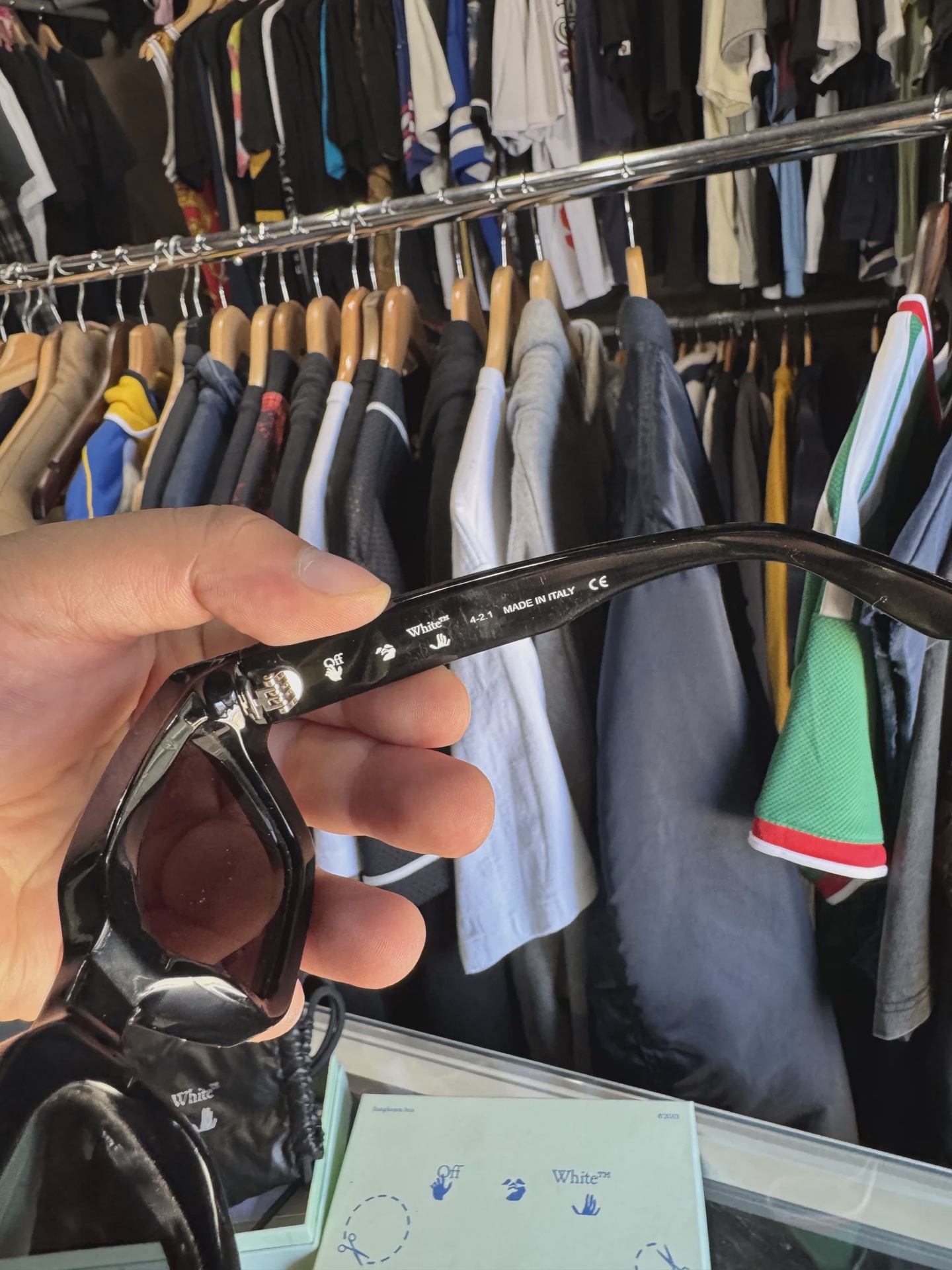 Off White Glasses • Pre-Owned [1413] - photo 3