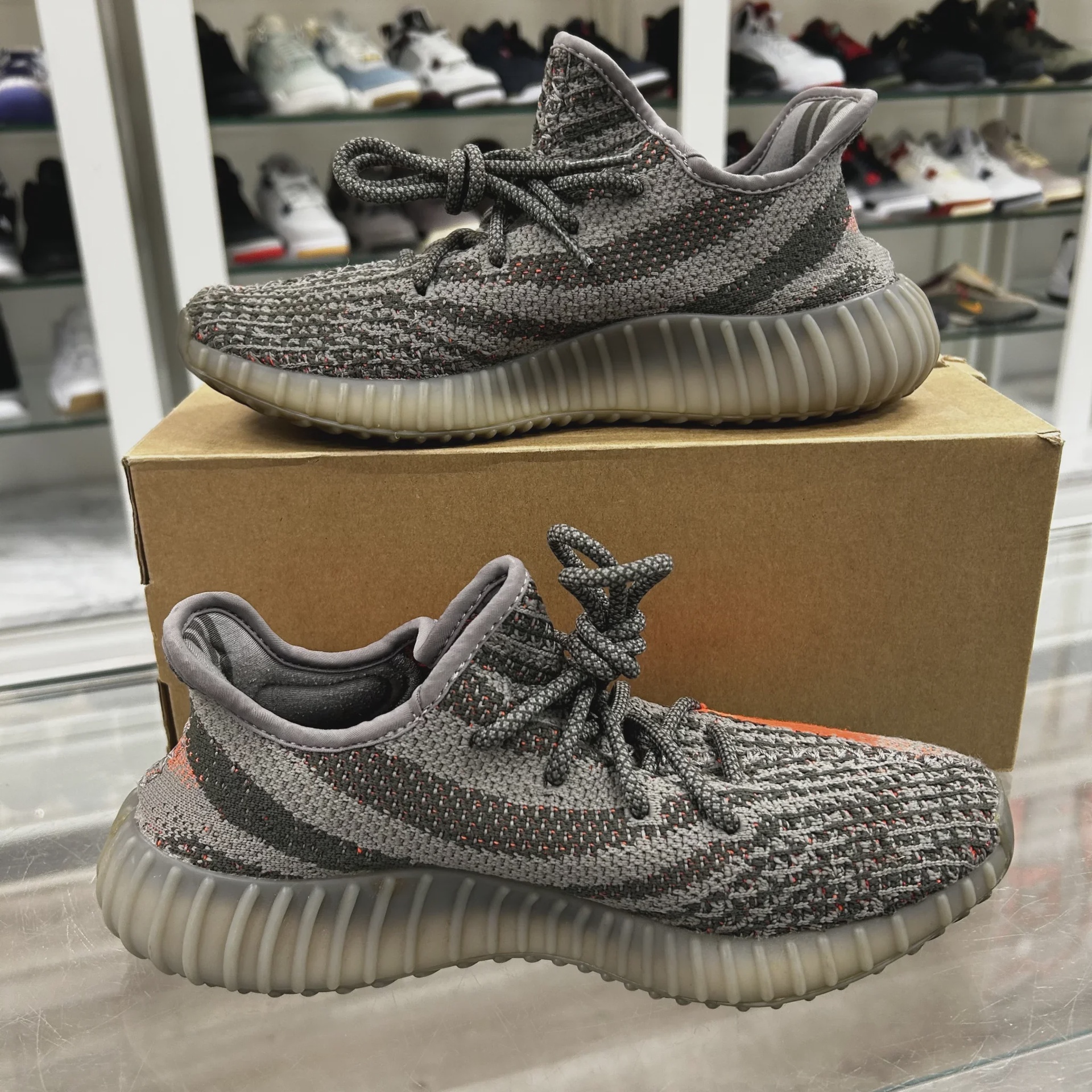 adidas Yeezy Boost 350 V2 Beluga • Pre-Owned [3062] - photo 7