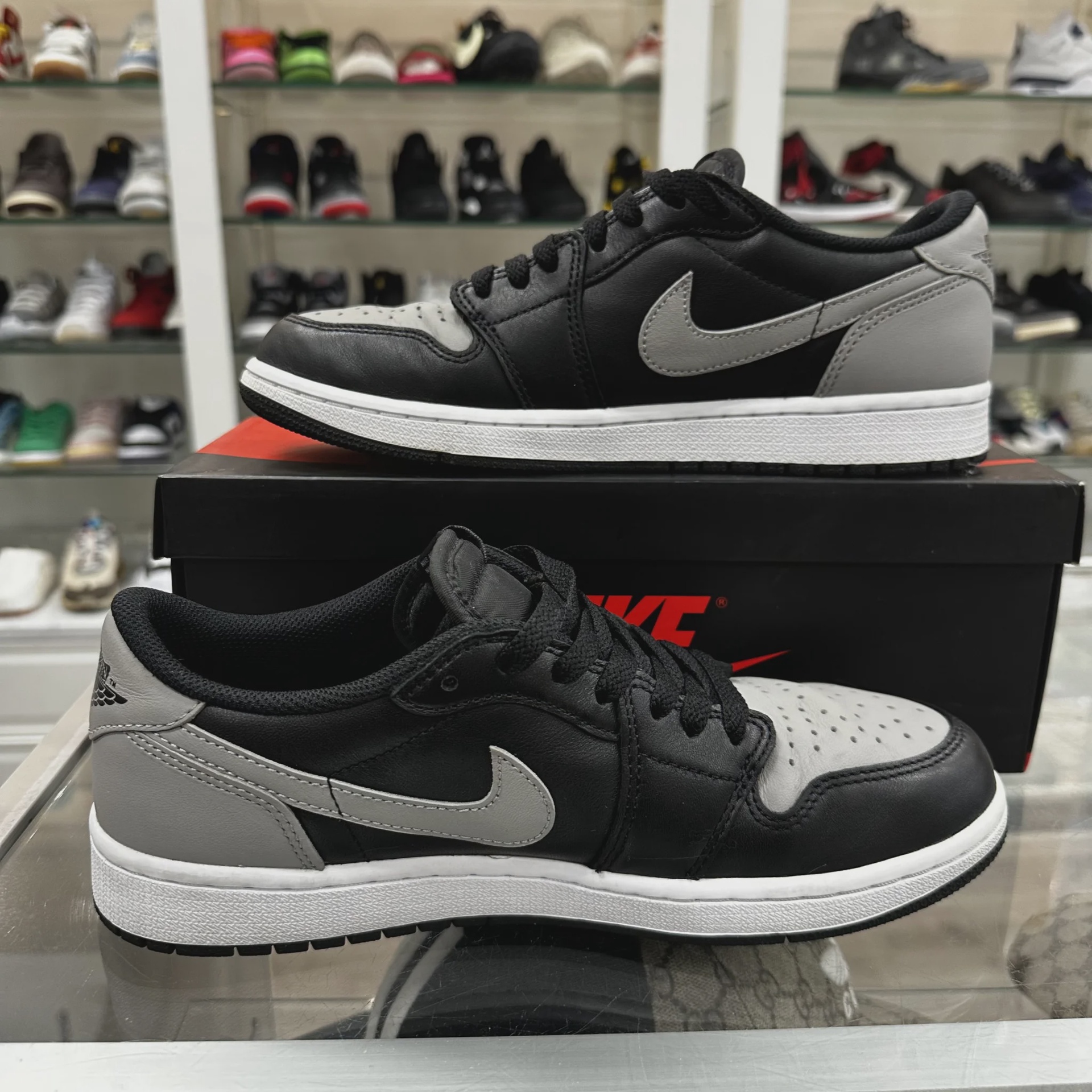Jordan 1 Retro Low OG Shadow (2024) REP BOX • Pre-Owned [7243] - photo 2